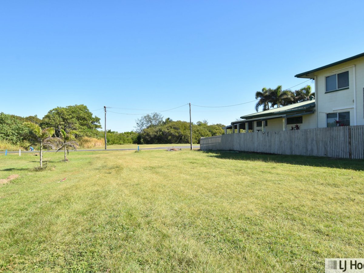 10 Taylor Street, Tully Heads, Qld, 4854 - Image 4