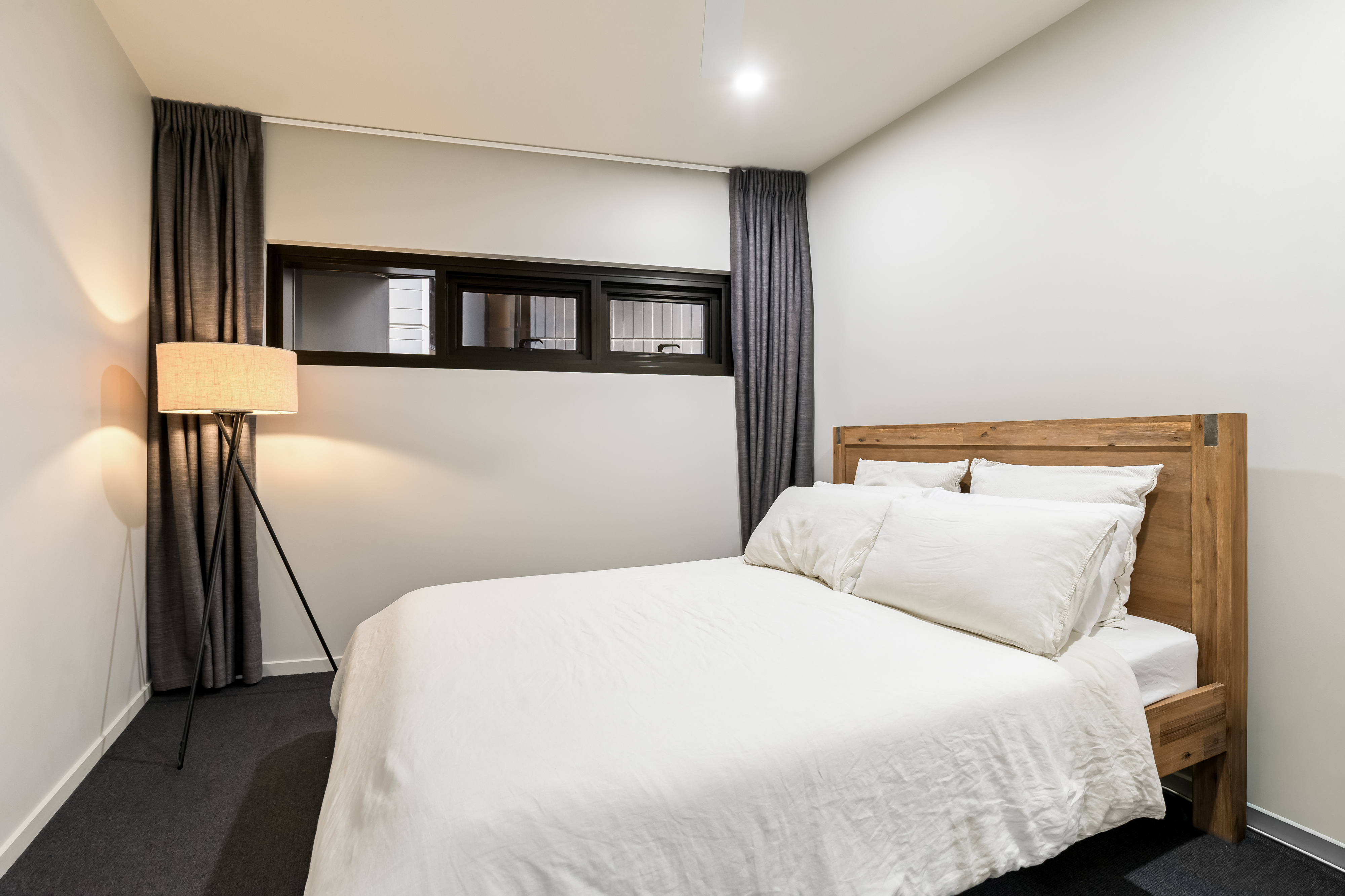APARTMENT 601 27 COMMERCIAL ROAD, NEWSTEAD QLD 4006 - Image 8