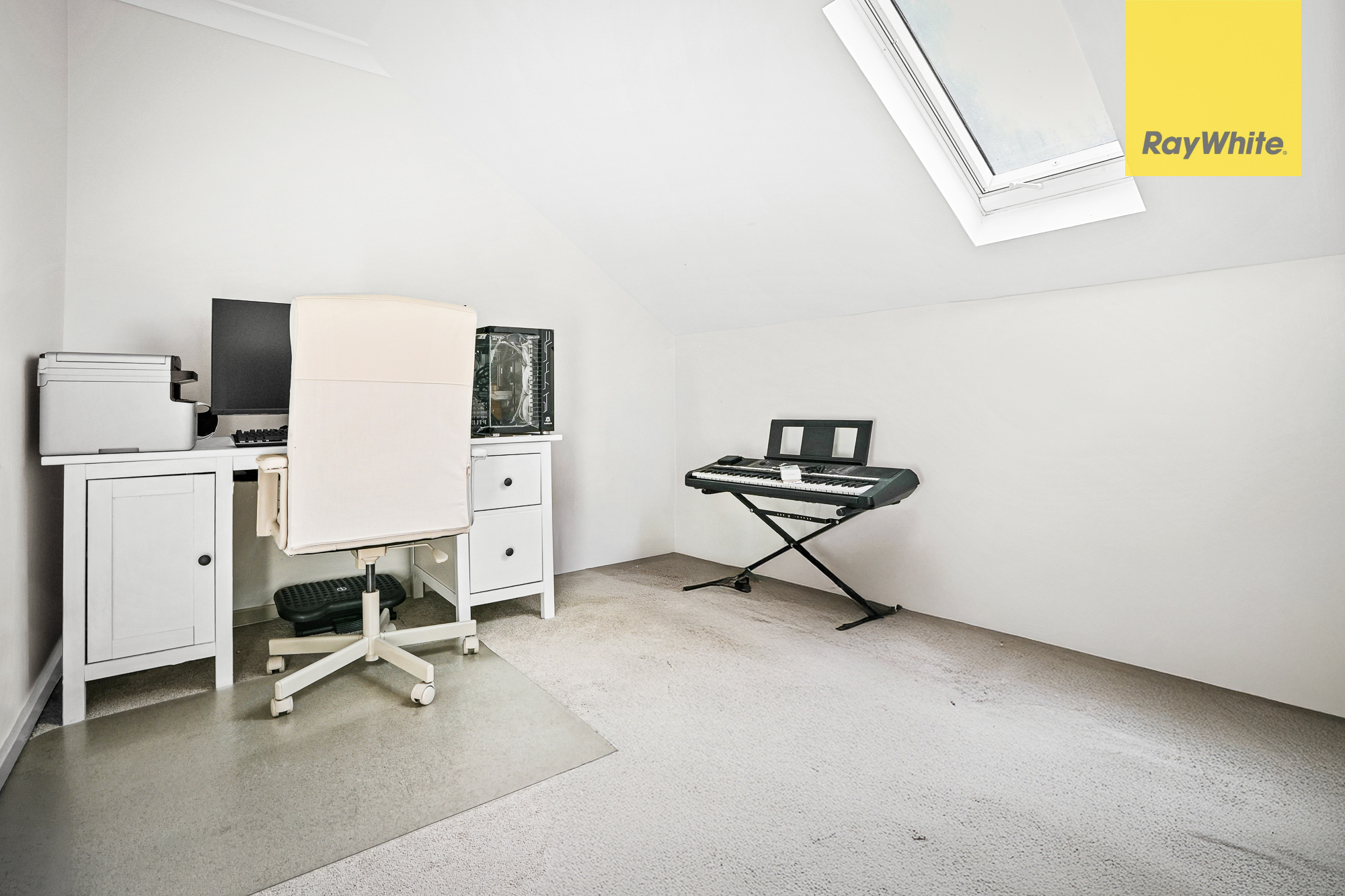 15 10-12 CANBERRA STREET, OXLEY PARK NSW 2760 - Image 3