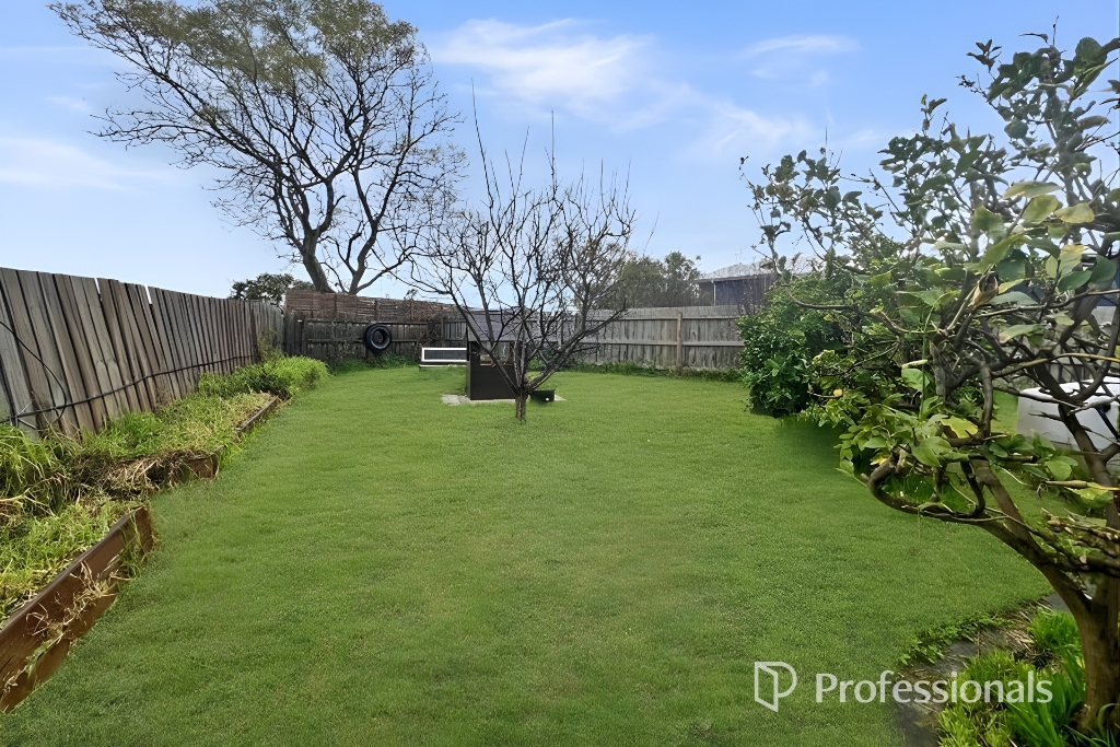 86 Centenary Street, Seaford, VIC 3198 - Image 4