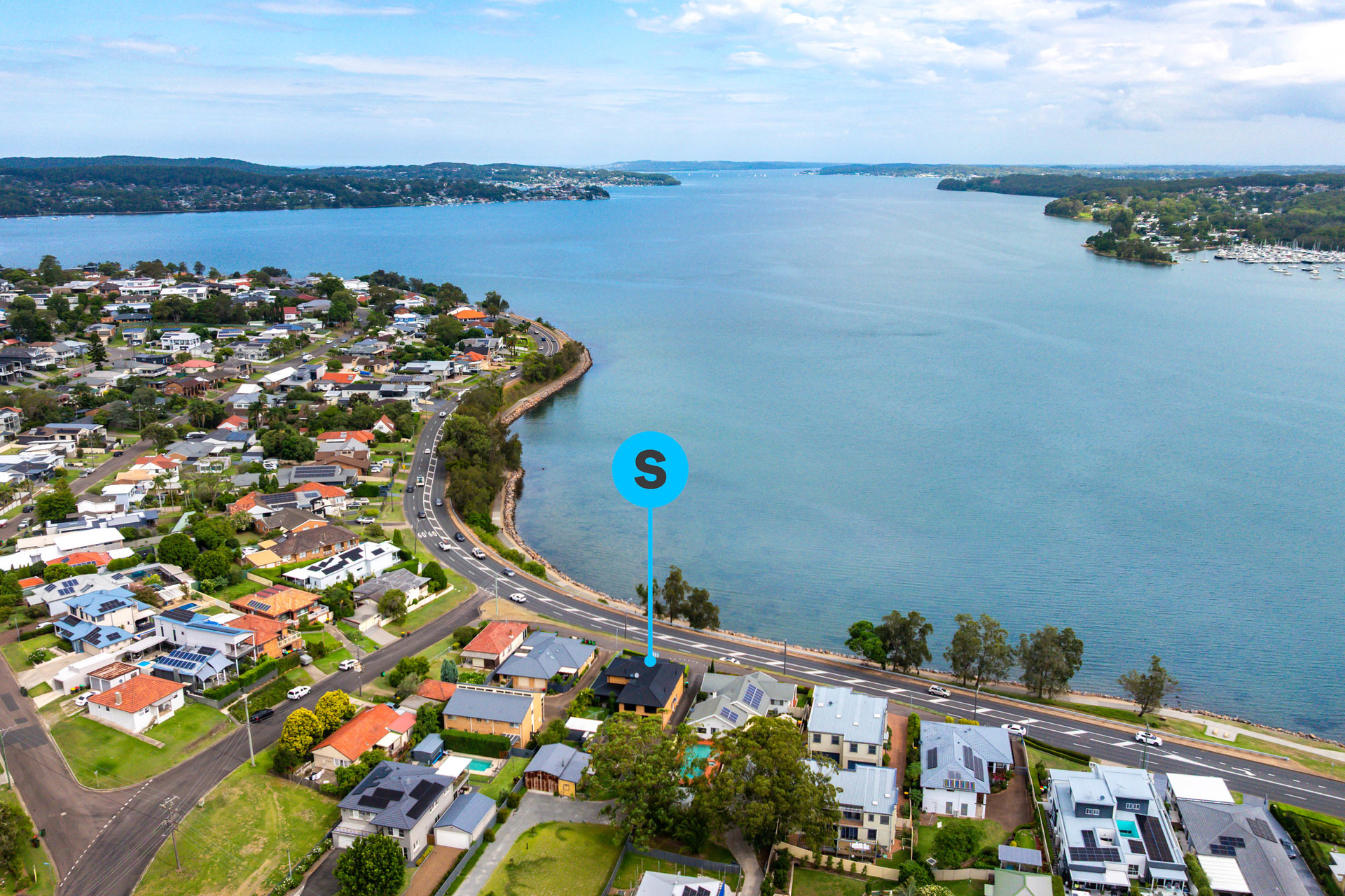 1-bedroom unit at 2/226 The Esplanade, Speers Point, NSW 2284, Lake Macquarie, New South Wales