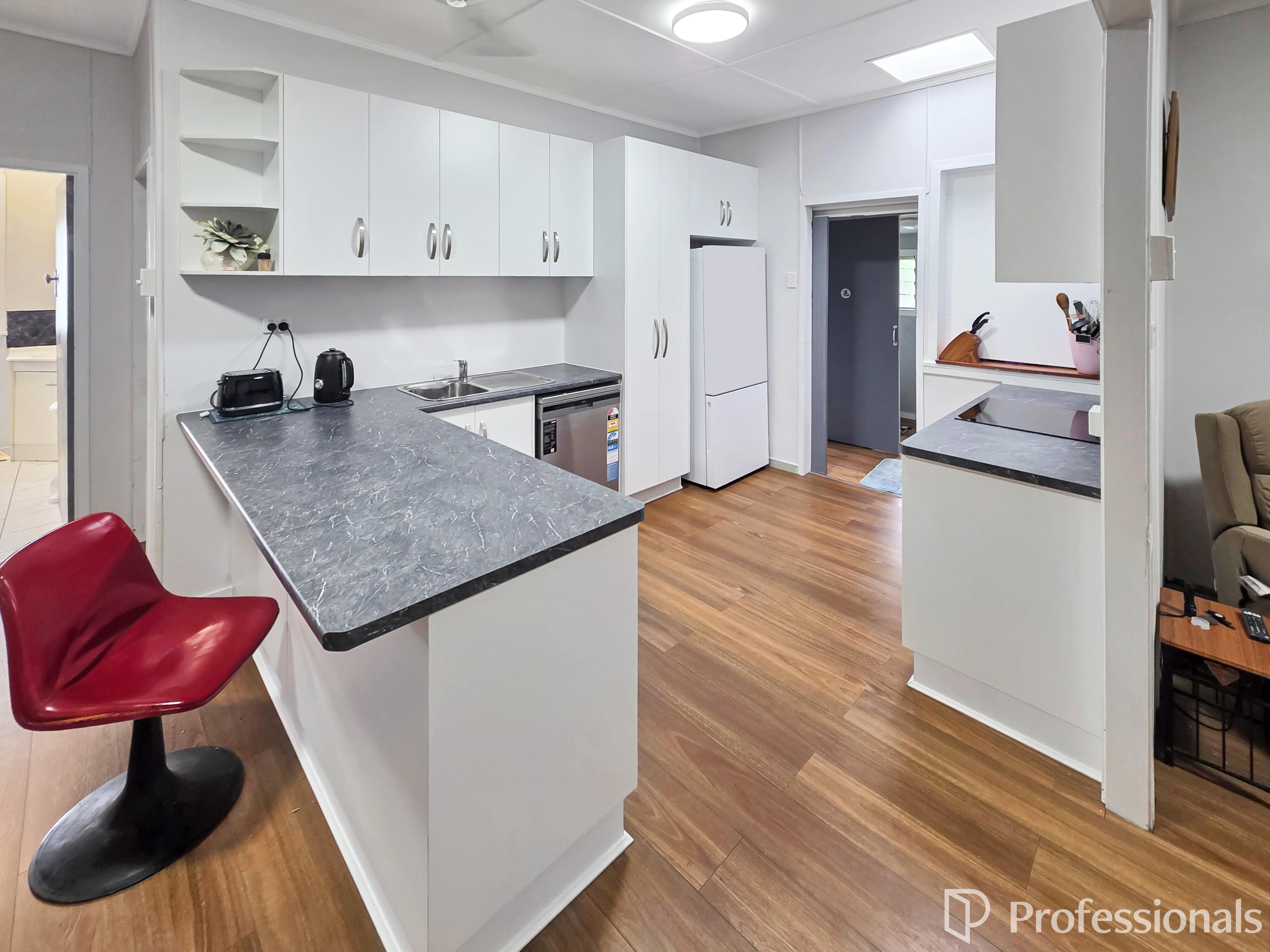 41 GORDON STREET, Bowen QLD 4805 - Image 8
