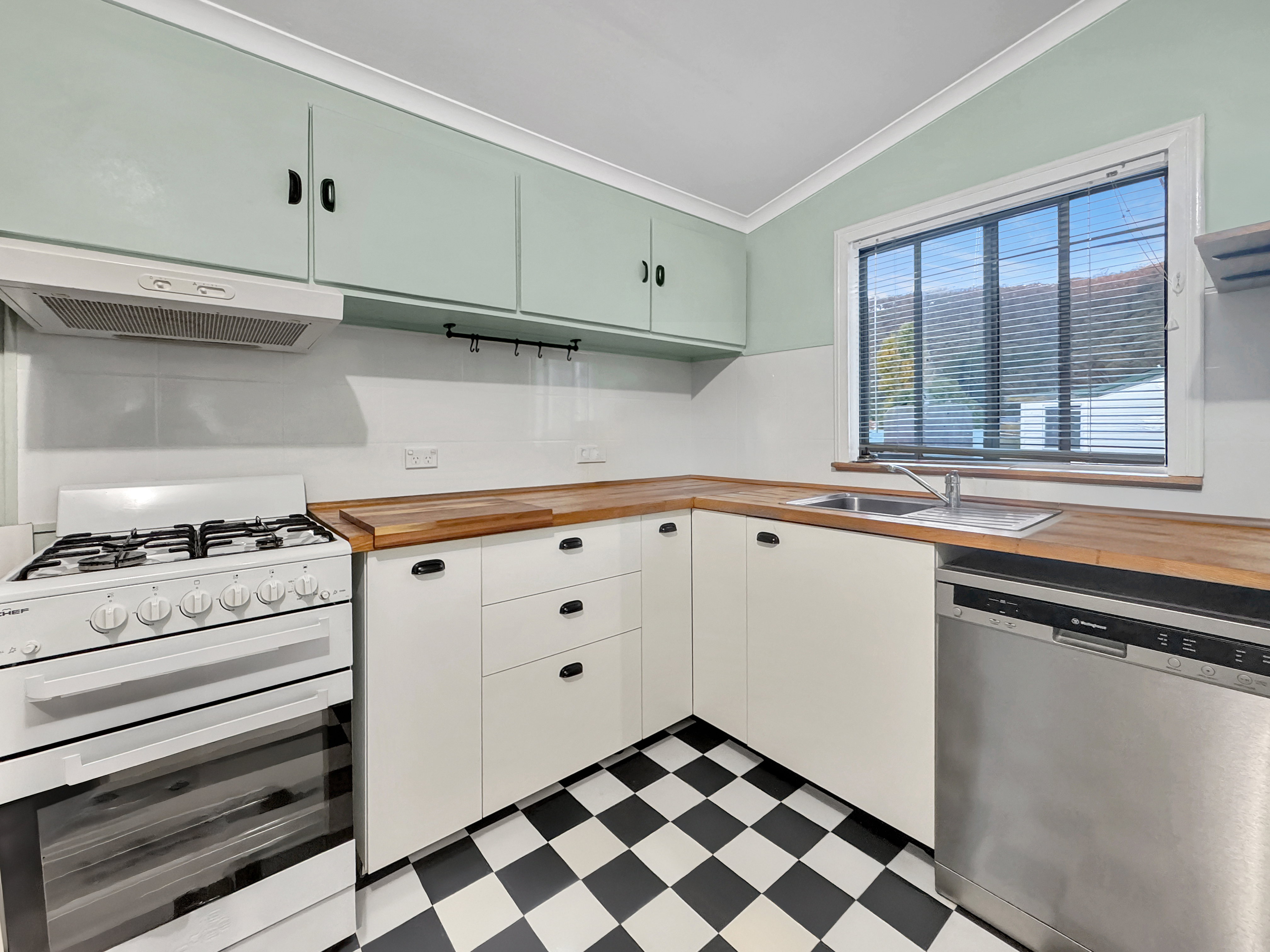 3-bedroom house at 6 Fourth Street, Lithgow, Nsw, 2790, Lithgow, New South Wales