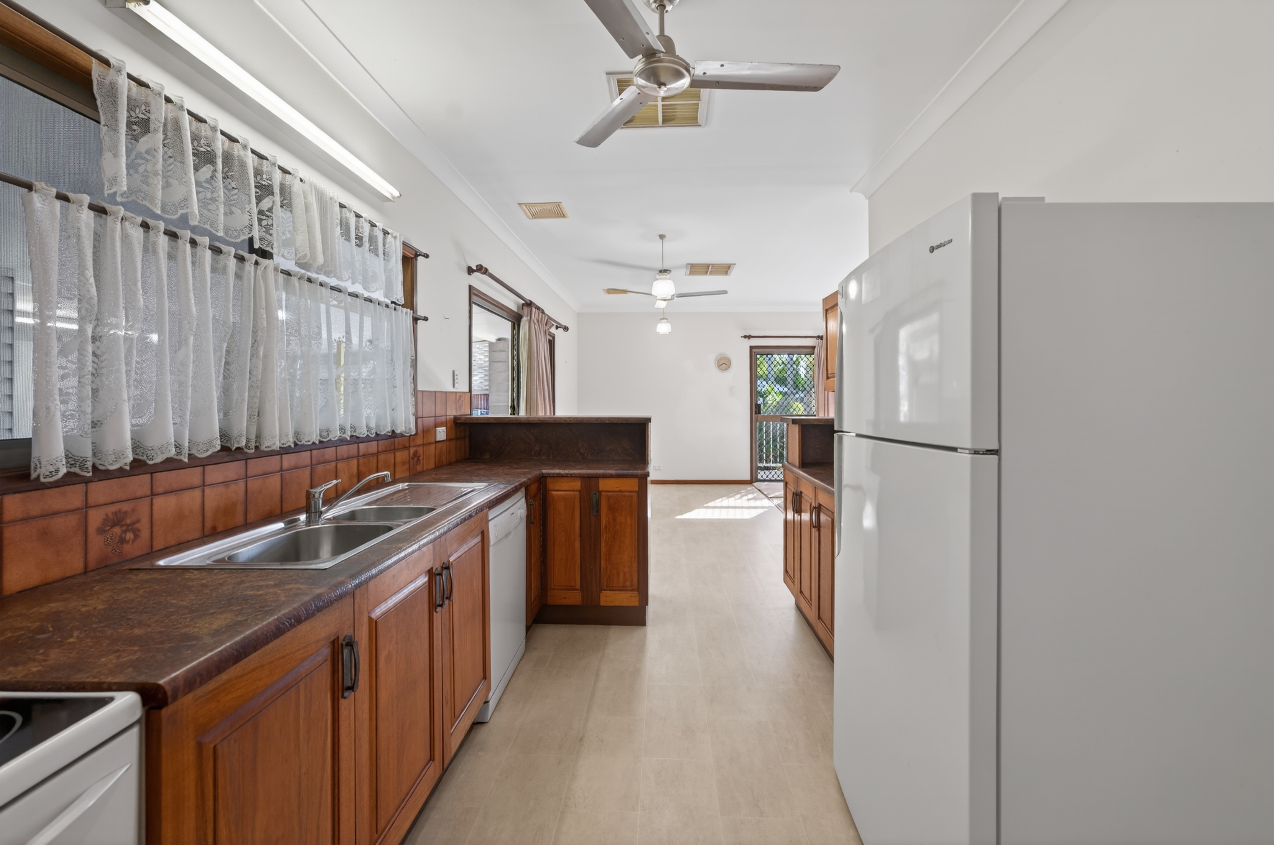 57 TWELFTH AVENUE, Railway Estate QLD 4810 - Image 4