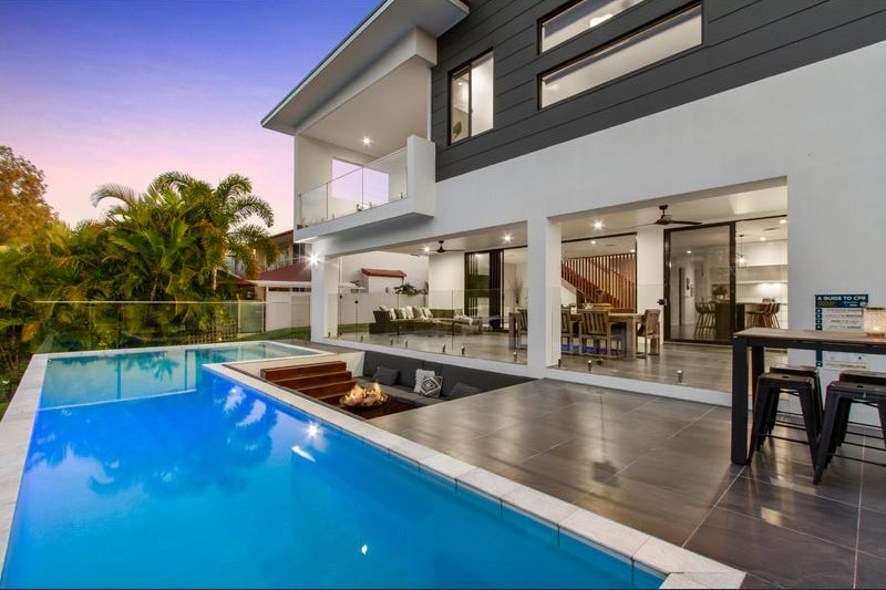 5-bedroom house at 4 Edgewater Place, Helensvale, QLD 4212, Gold Coast, Queensland