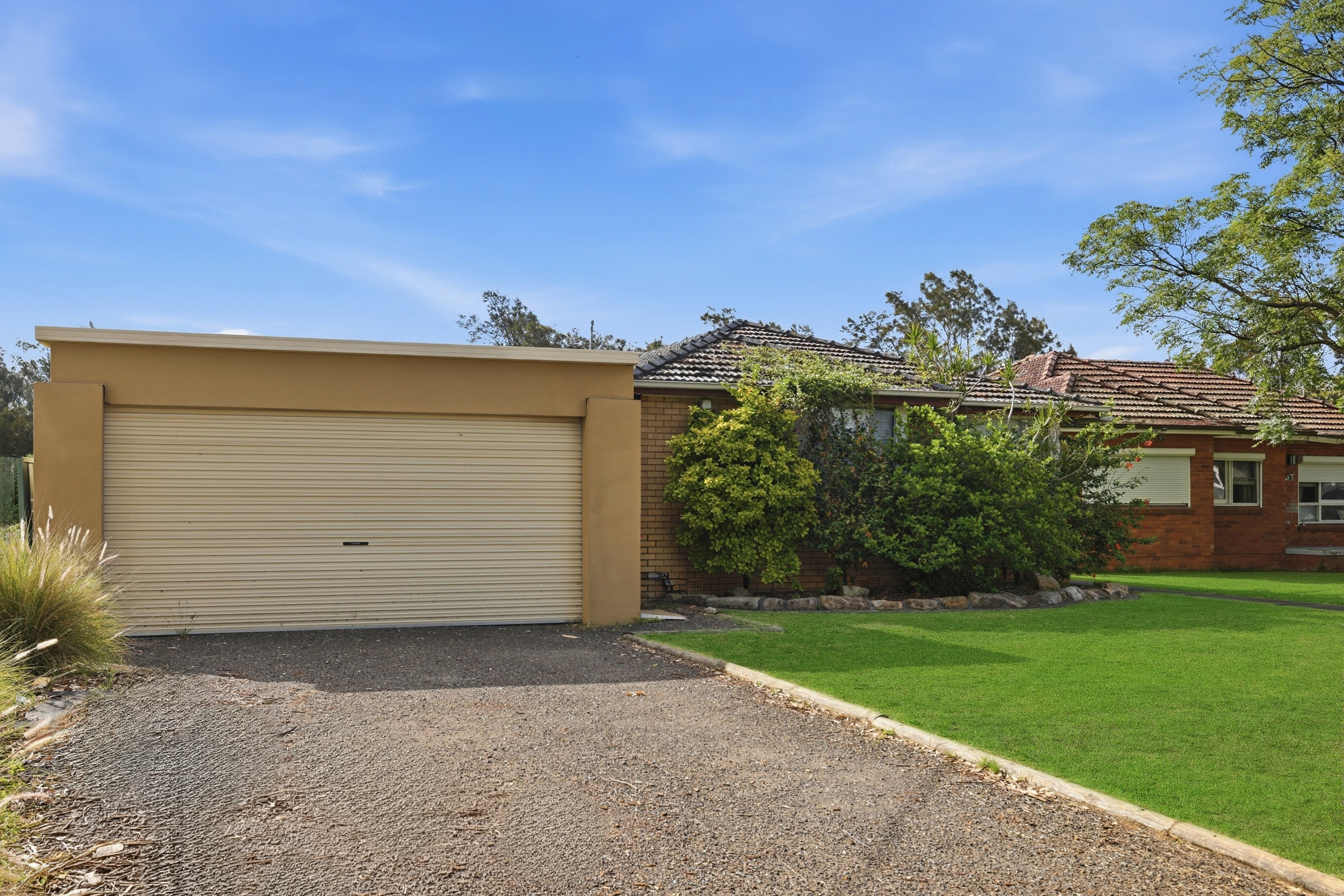1 HIND PLACE, Chipping Norton NSW 2170 - Image 5