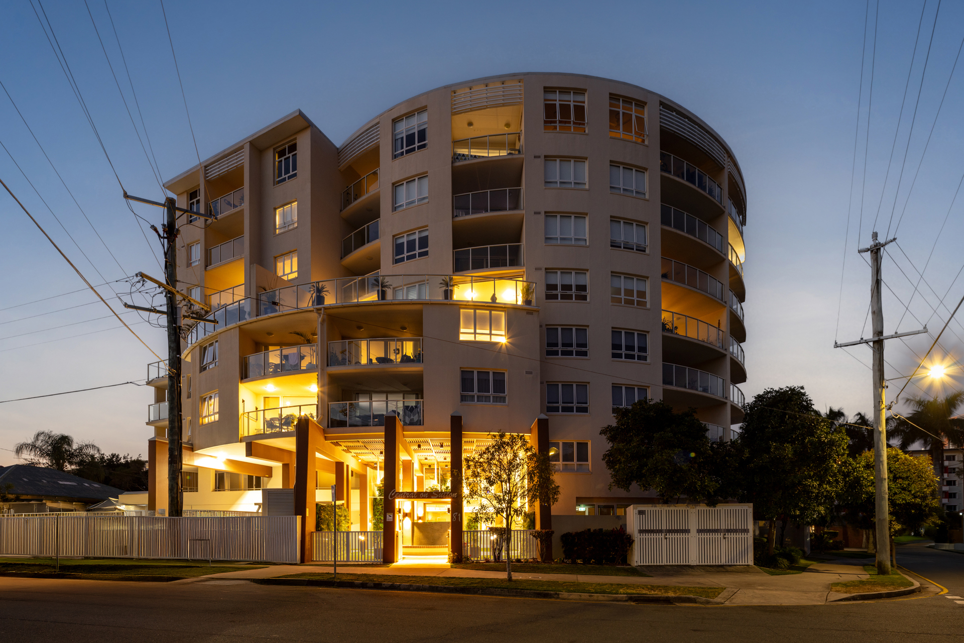 312 81 SUTTON STREET, REDCLIFFE QLD 4020 - Image 2