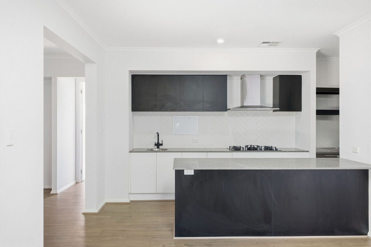 5-bedroom house at 10 PETER STREET, Angle Vale SA 5117, Playford, South Australia