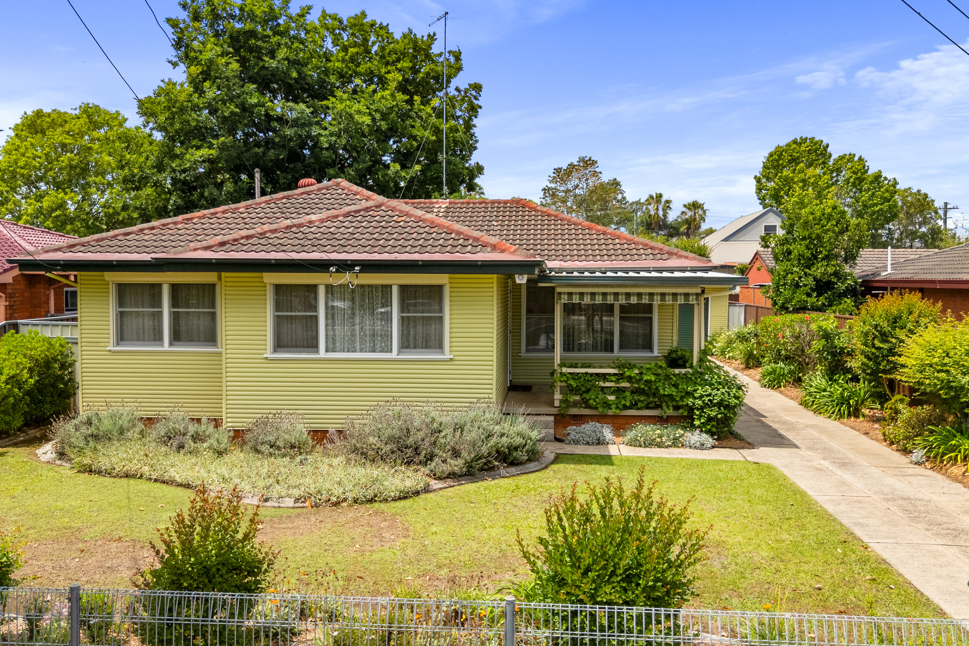 36 IMPERIAL AVENUE, Emu Plains NSW 2750 - Image 2