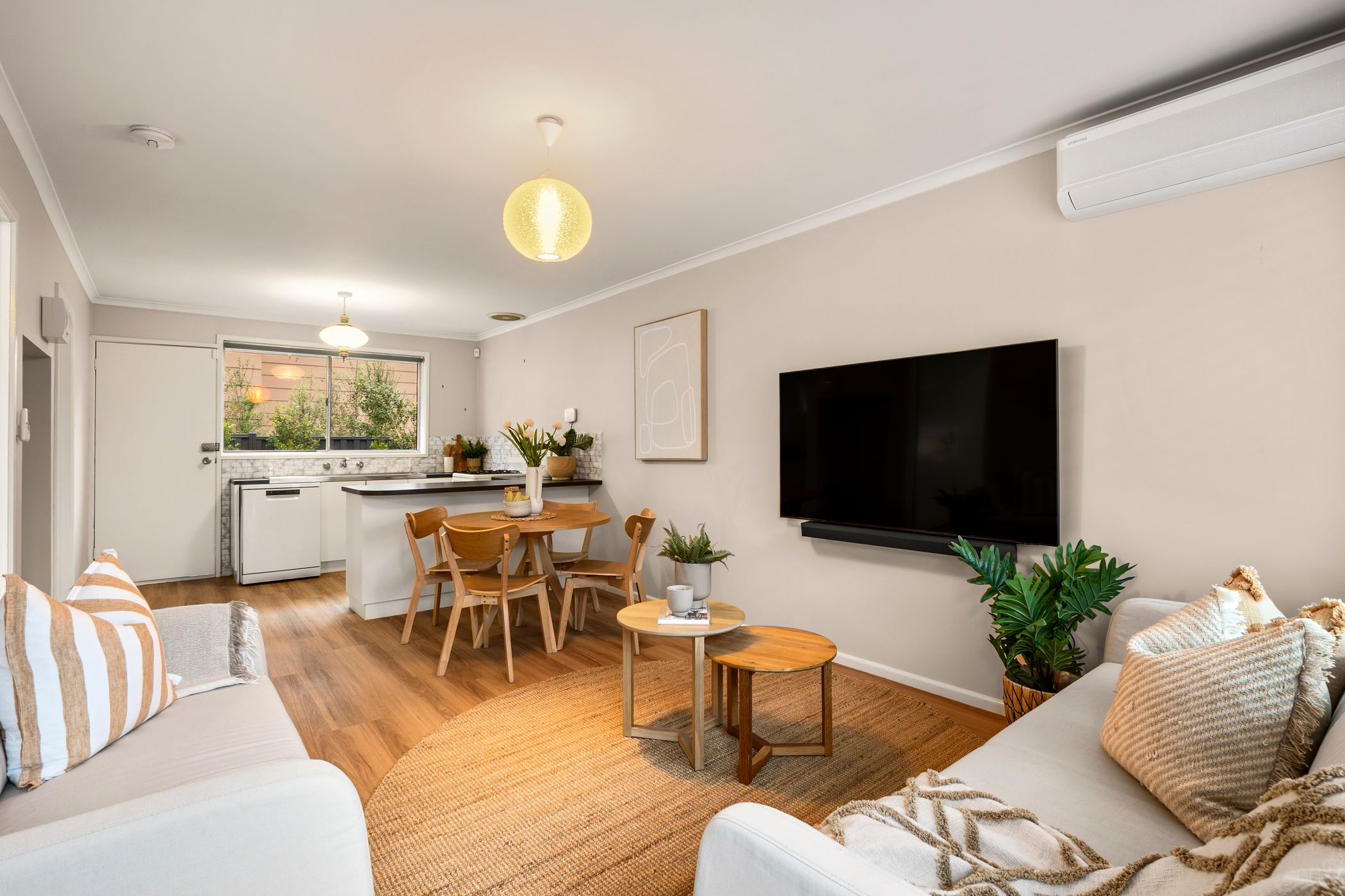 1-bedroom unit at 2/371 High Street, Belmont, VIC 3216, Greater Geelong, Victoria