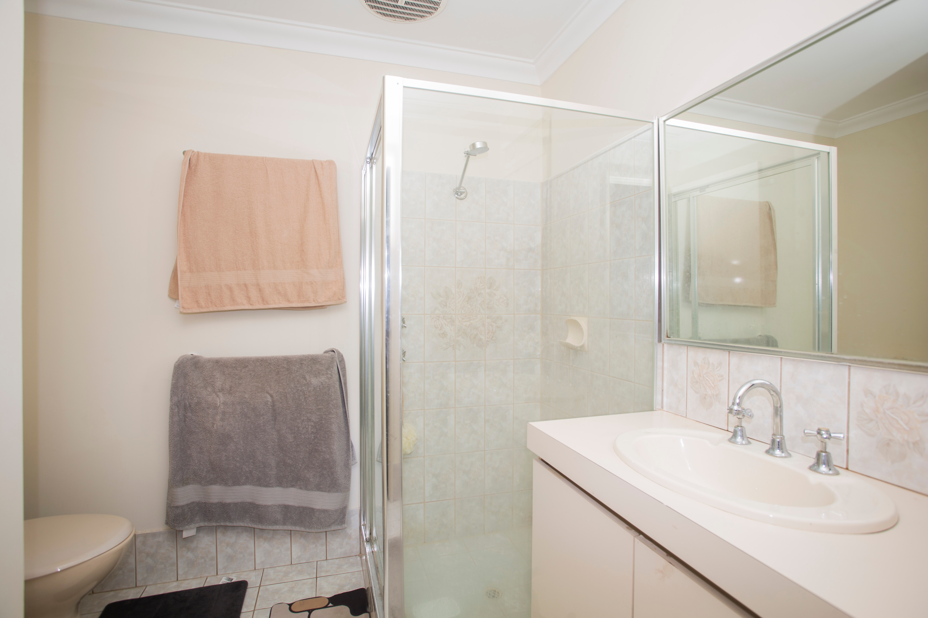 6 BURGANDY COURT, Thornlie WA 6108 - Image 9