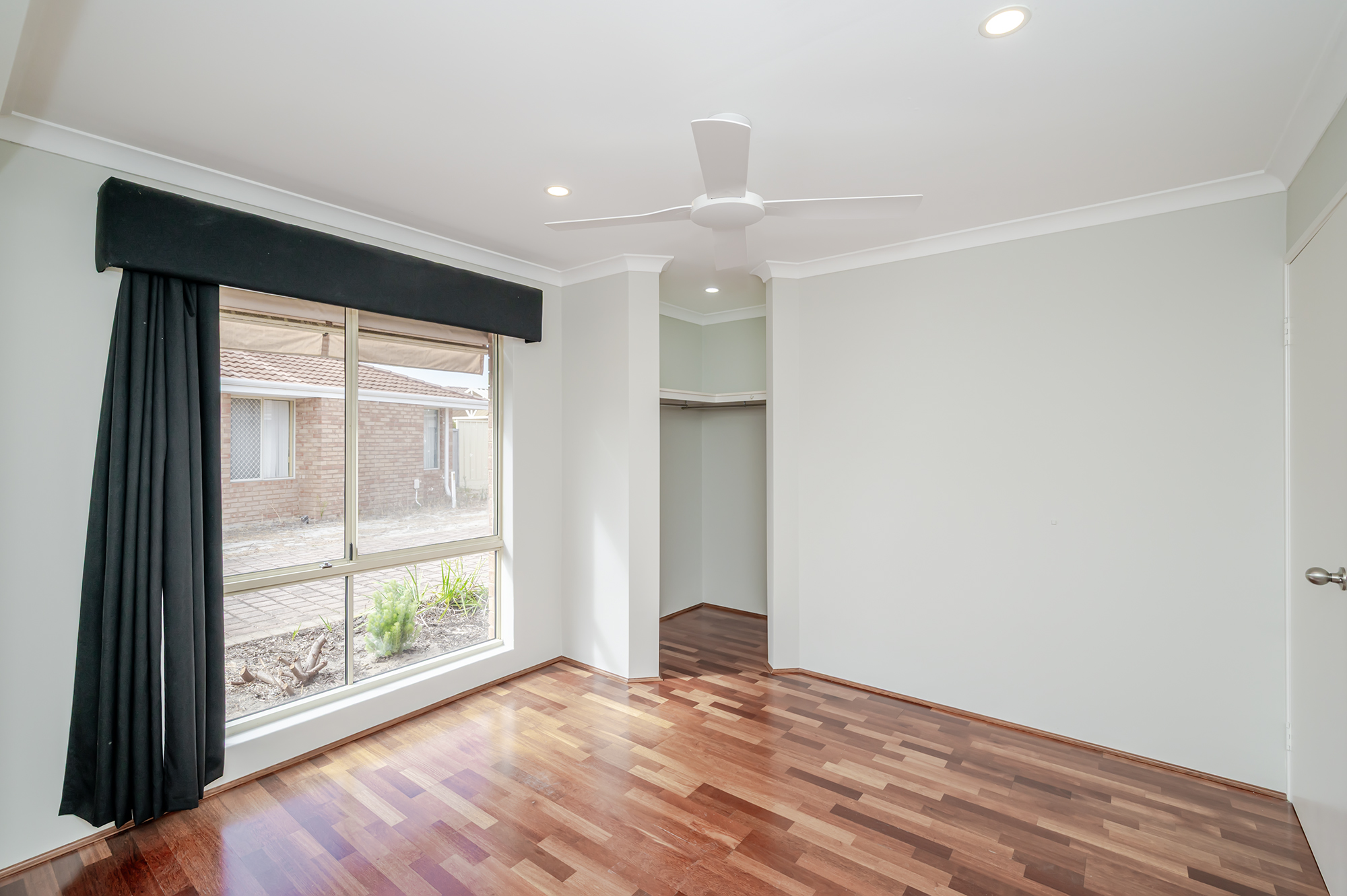 3-bedroom unit at 5/6 Luton Close, Ballajura, WA 6066, Swan, Western Australia