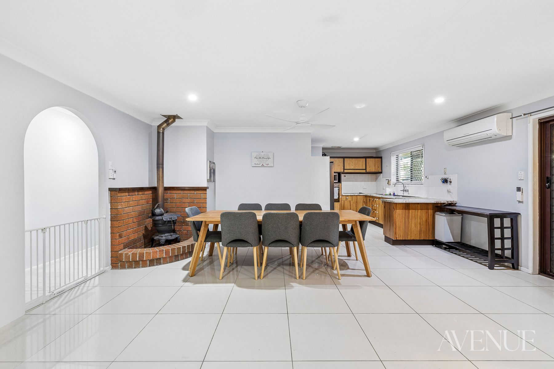 16 Baudin Street, Boronia Heights, QLD 4124 - Image 3