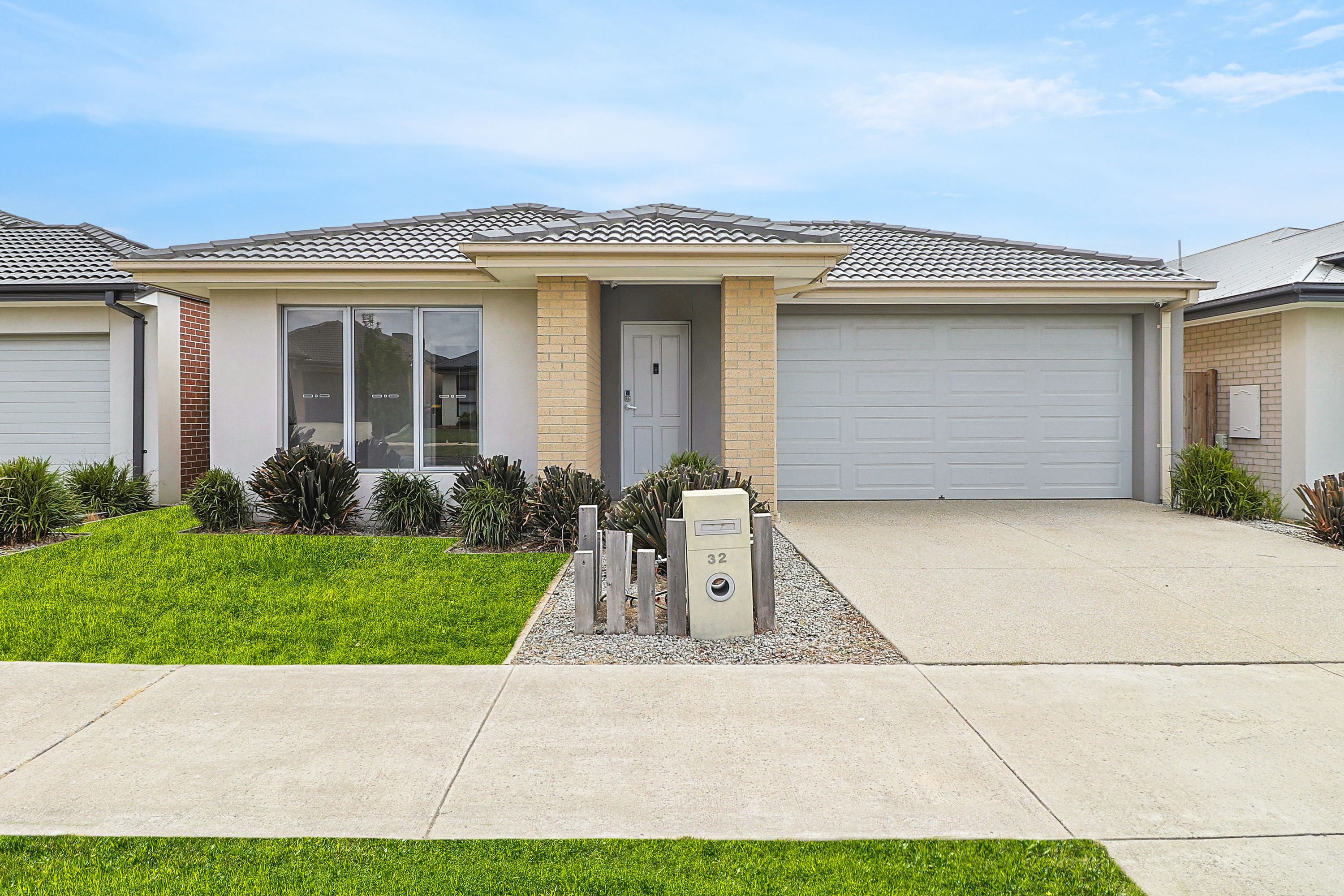32 Dobell Street, Mount Duneed, VIC 3217 - Image 1