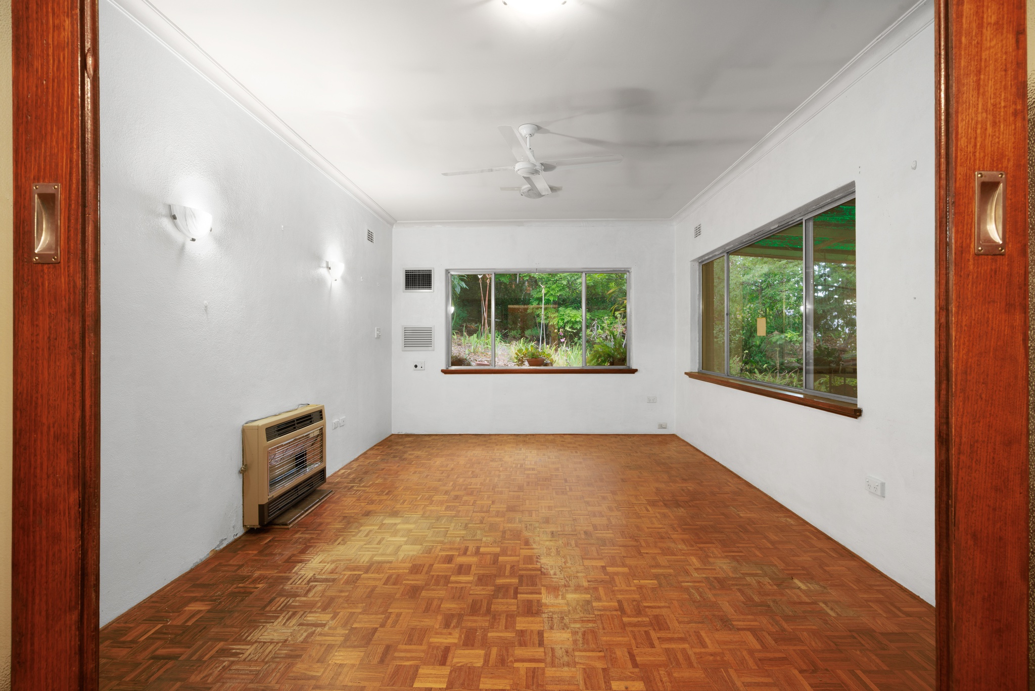 3-bedroom house at 534 COWPER STREET, Albury NSW 2640, Albury, New South Wales