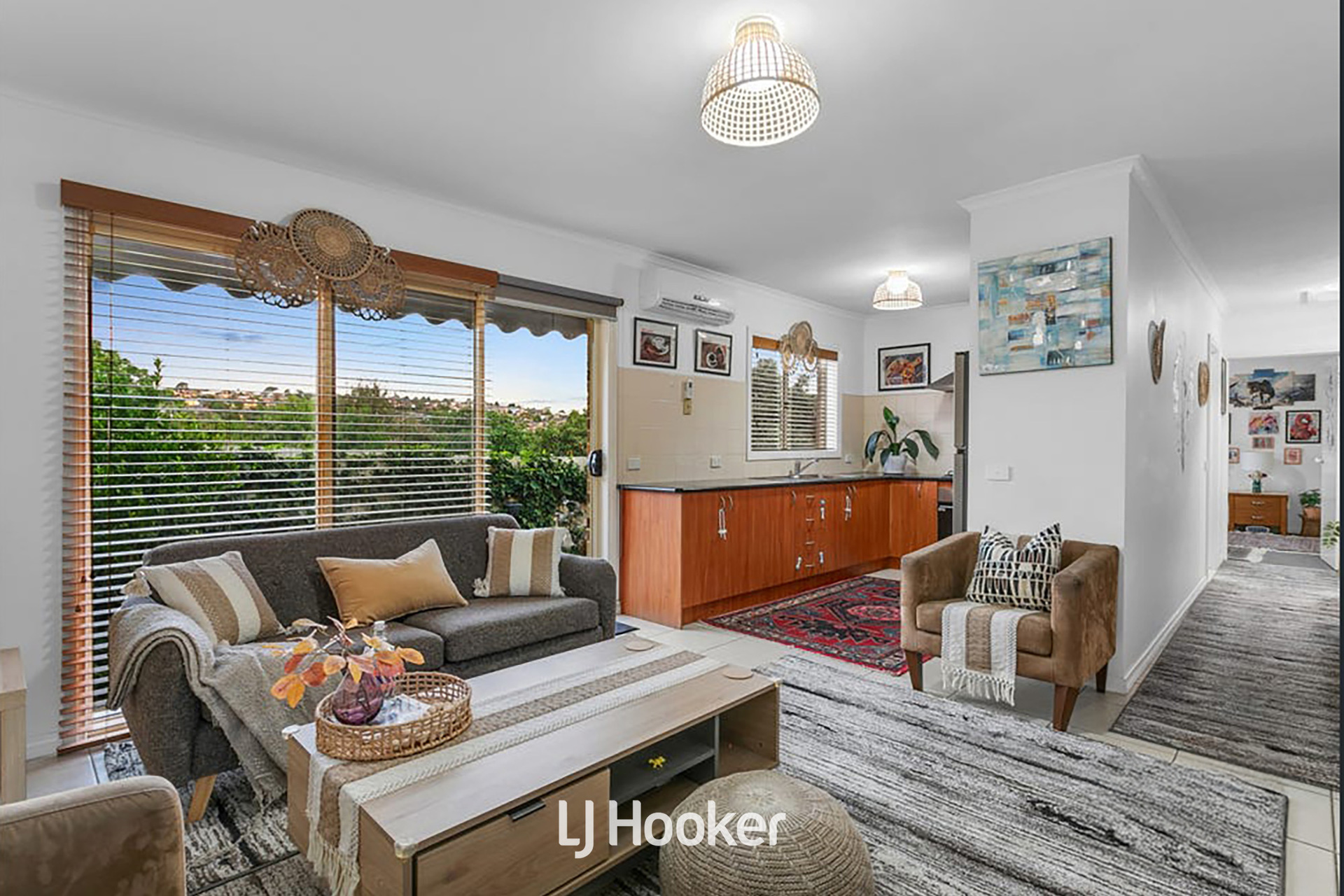 215 Power Road, Endeavour Hills, VIC 3802 - Image 3
