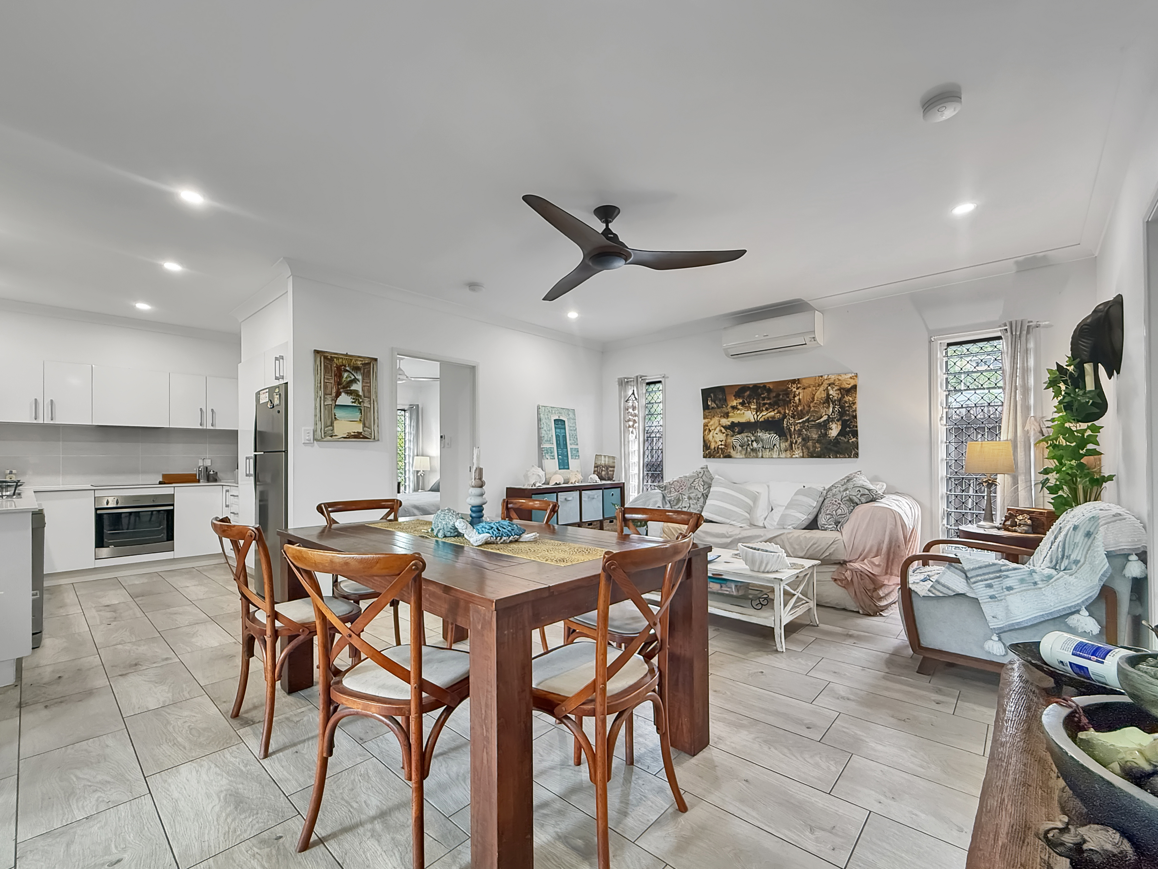 16 Spinnaker Street, South Mission Beach, QLD 4852 - Image 1