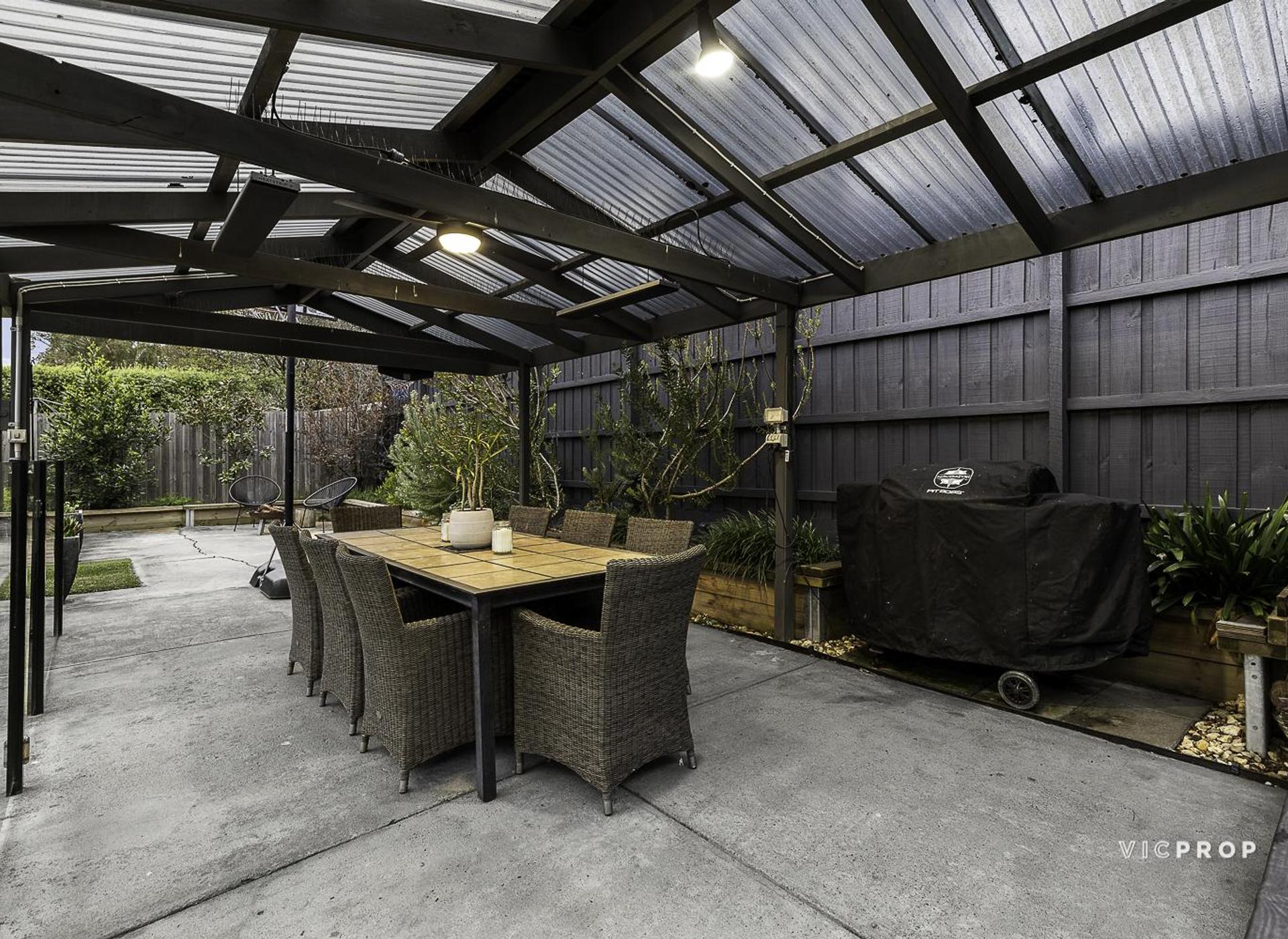 44 DUFF PARADE, Viewbank VIC 3084 - Image 2