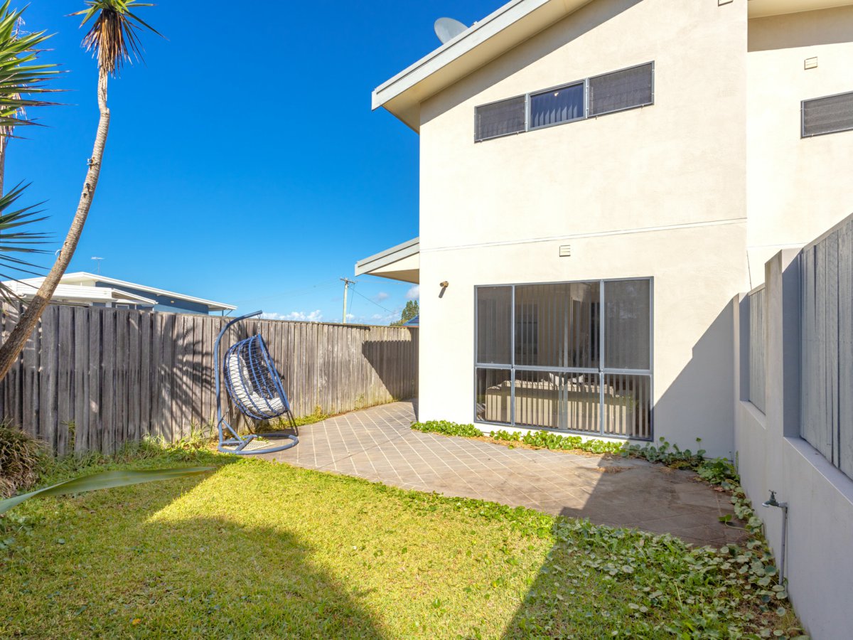 2-bedroom unit at 1/6 Ocean Drive, Wallabi Point, NSW 2430, Mid-Coast, New South Wales