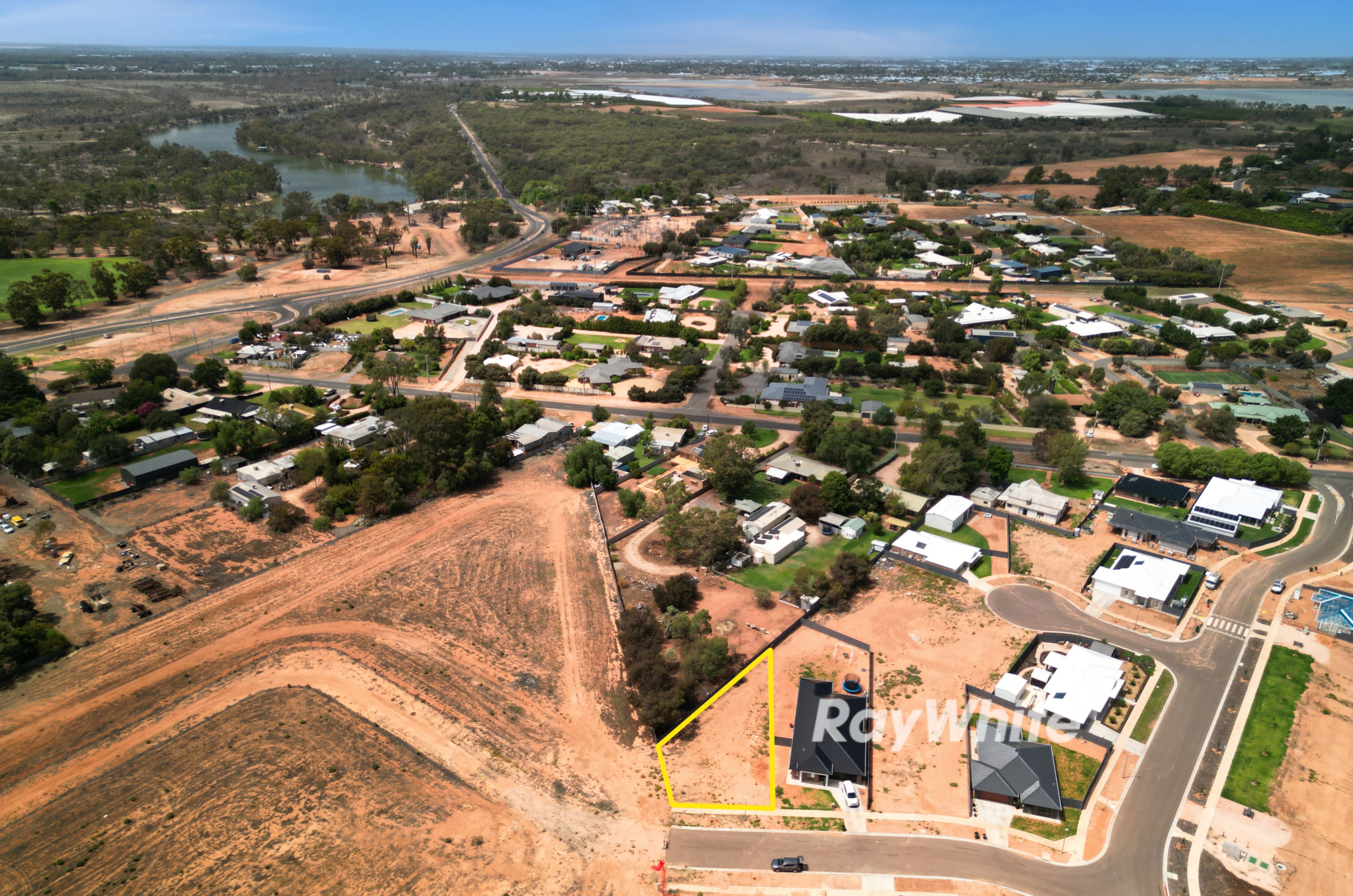 8 Waterwheel Crescent, Merbein, Vic, 3505 - Image 1