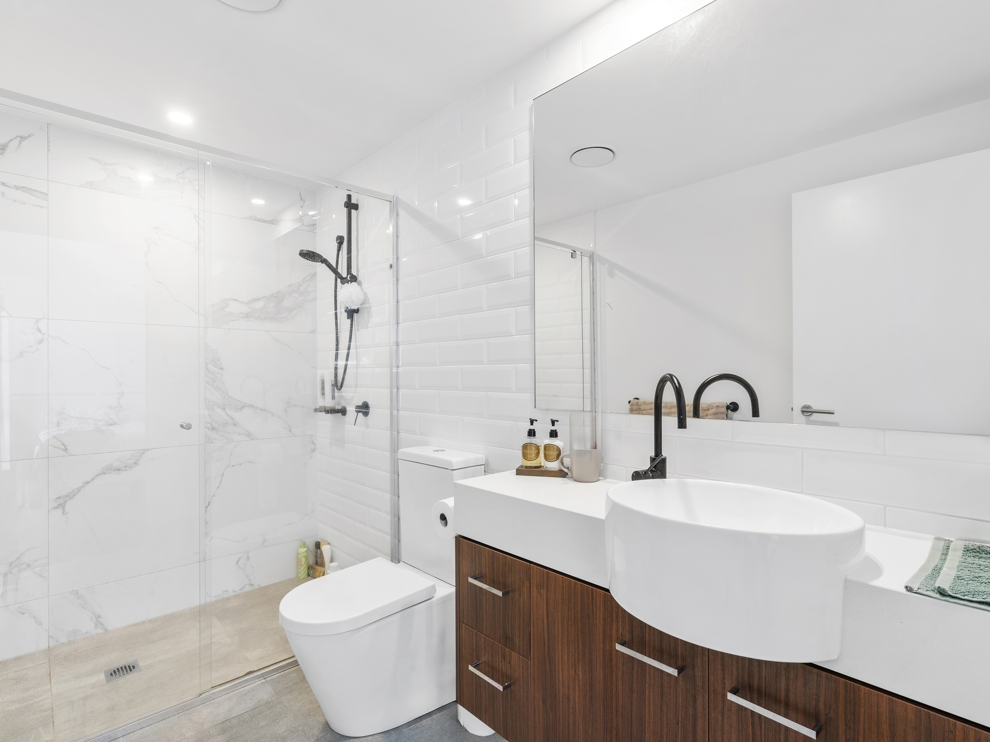 2203/397 Christine Avenue, Varsity Lakes, Qld, 4227 - Image 6