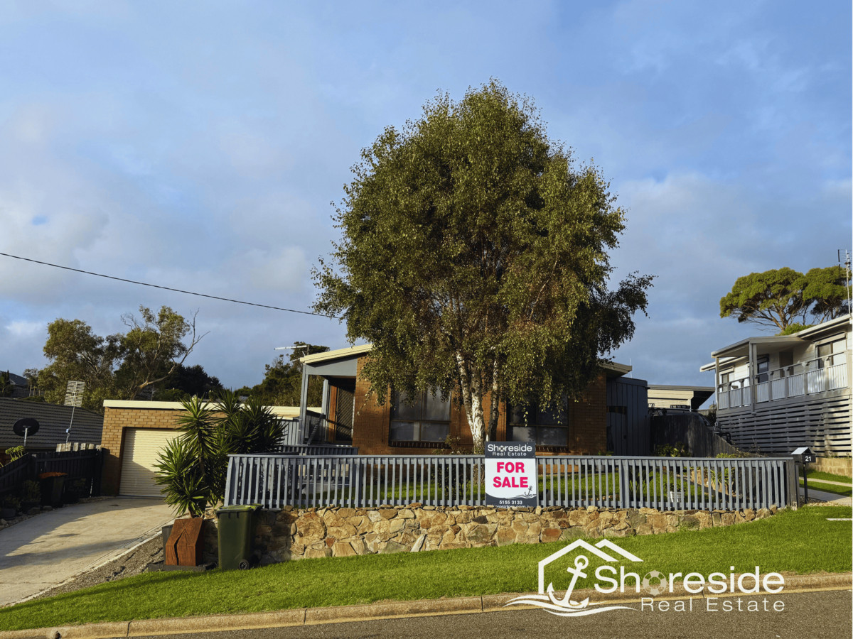 19 ALEXANDRA AVENUE, Kalimna VIC 3909 - Image 1