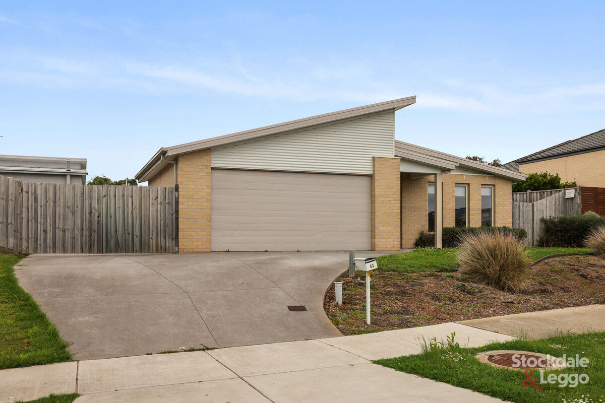 43 Seagrove Way, Cowes, VIC 3922 - Image 4