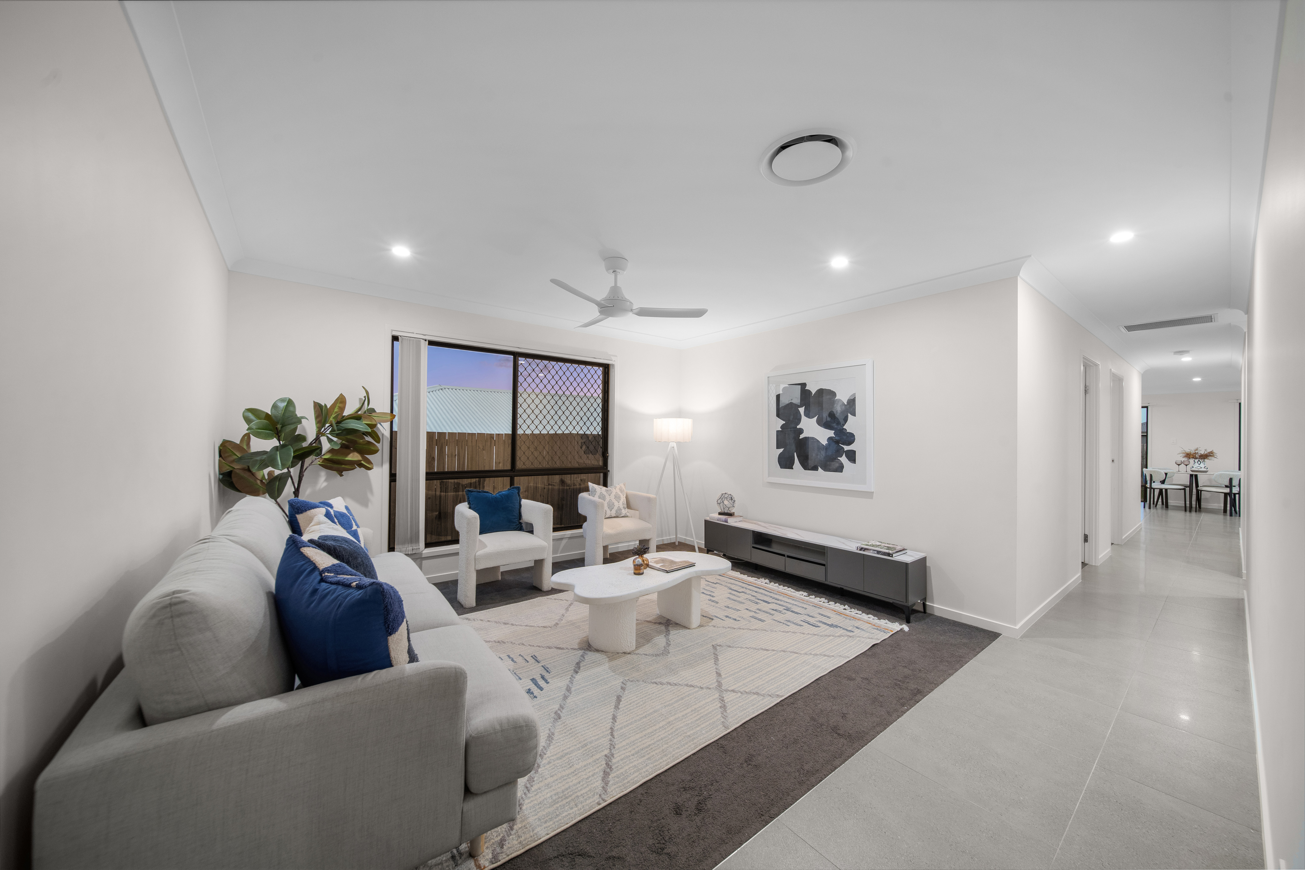 19 Broxburn Circuit, Spring Mountain, Qld, 4300 - Image 3