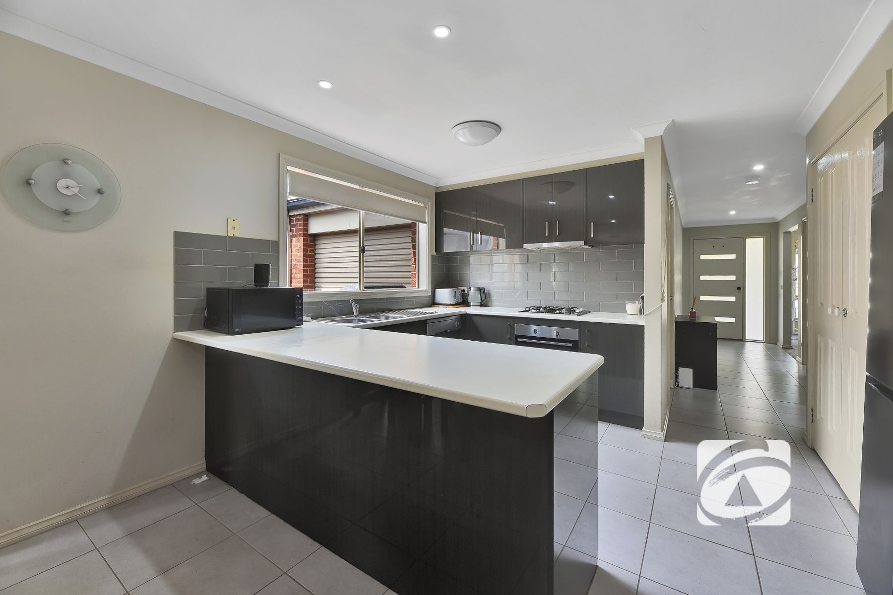 15 Goulburn Street, Cranbourne East, VIC 3977 - Image 7