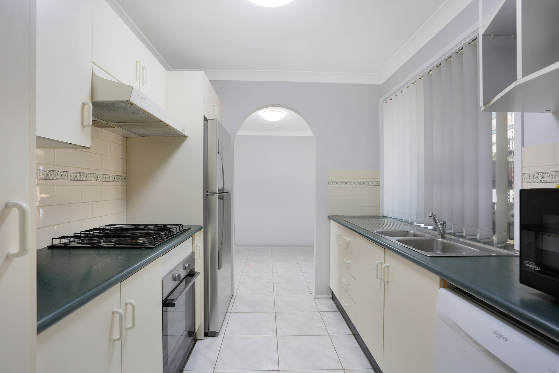 3-bedroom house at 1 Gemstone Way, Oakhurst, NSW 2761, Blacktown, New South Wales