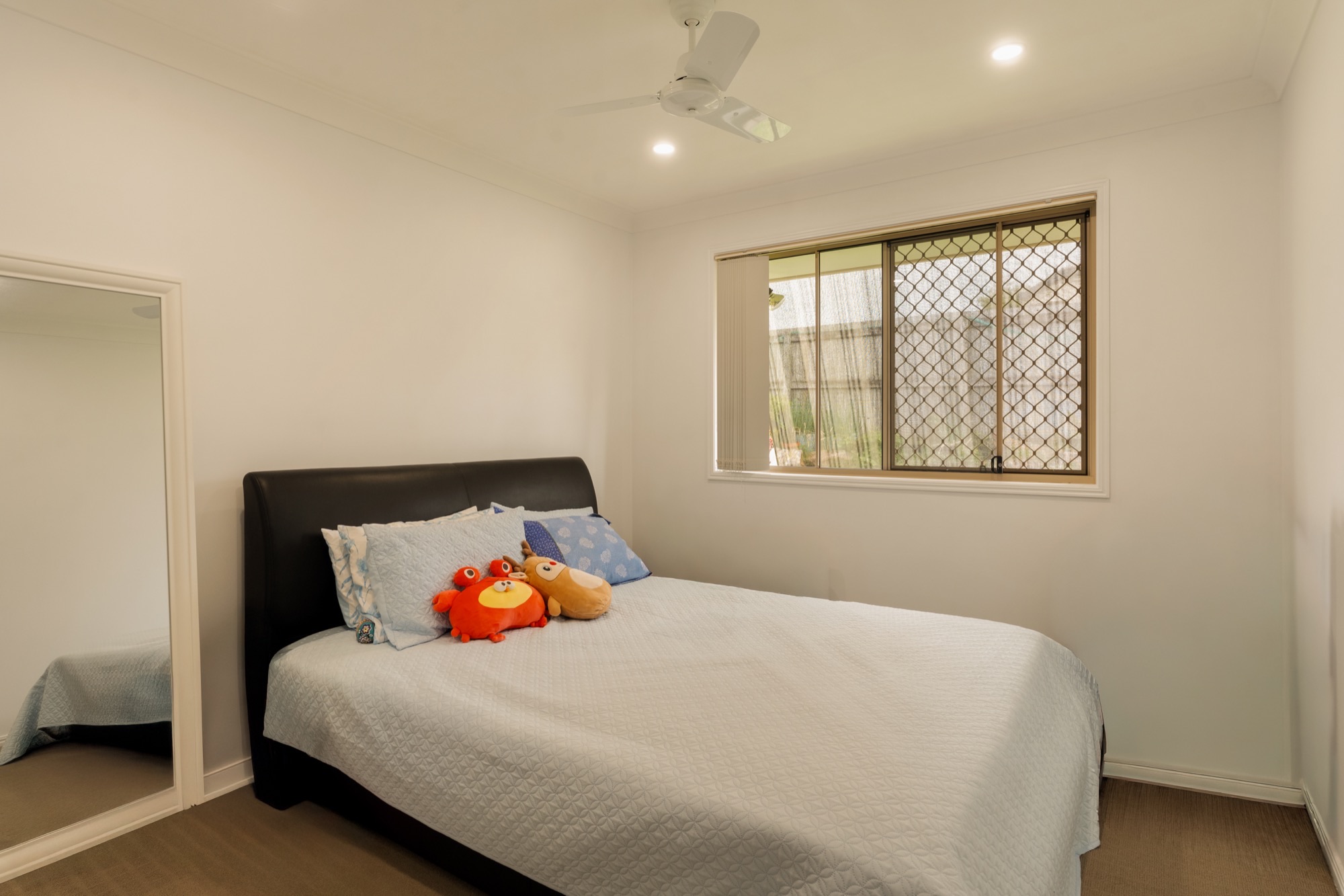 7 Edward Close, North Lakes, QLD 4509 - Image 8