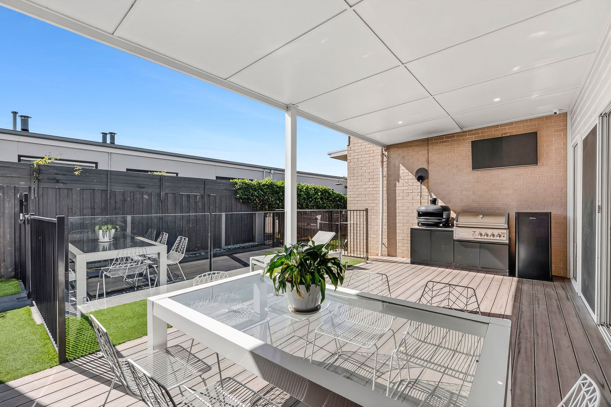 6 WAX AVENUE, Torquay VIC 3228 - Image 7