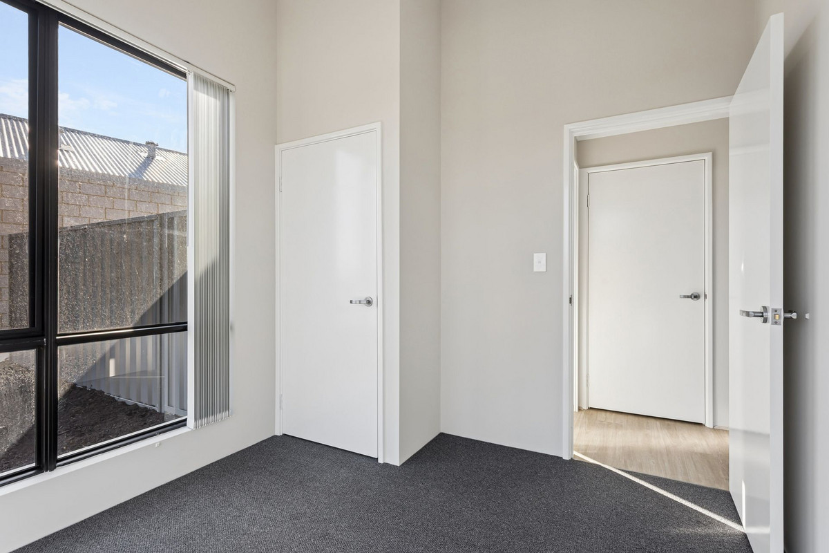 4-bedroom house at 40 Jewel Way, Banksia Grove, Wa, 6031, Wanneroo, Western Australia