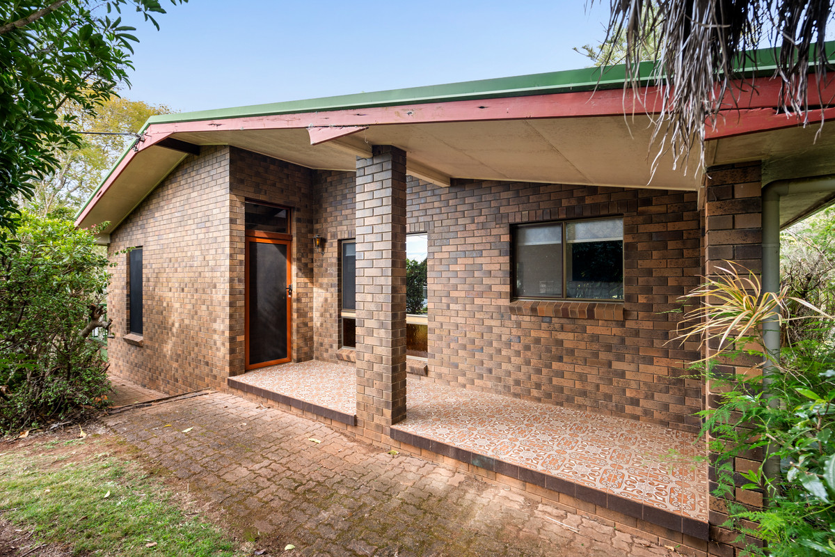 4-bedroom house at 21 Rangeview Road, Blue Mountain Heights, QLD 4350, , Queensland