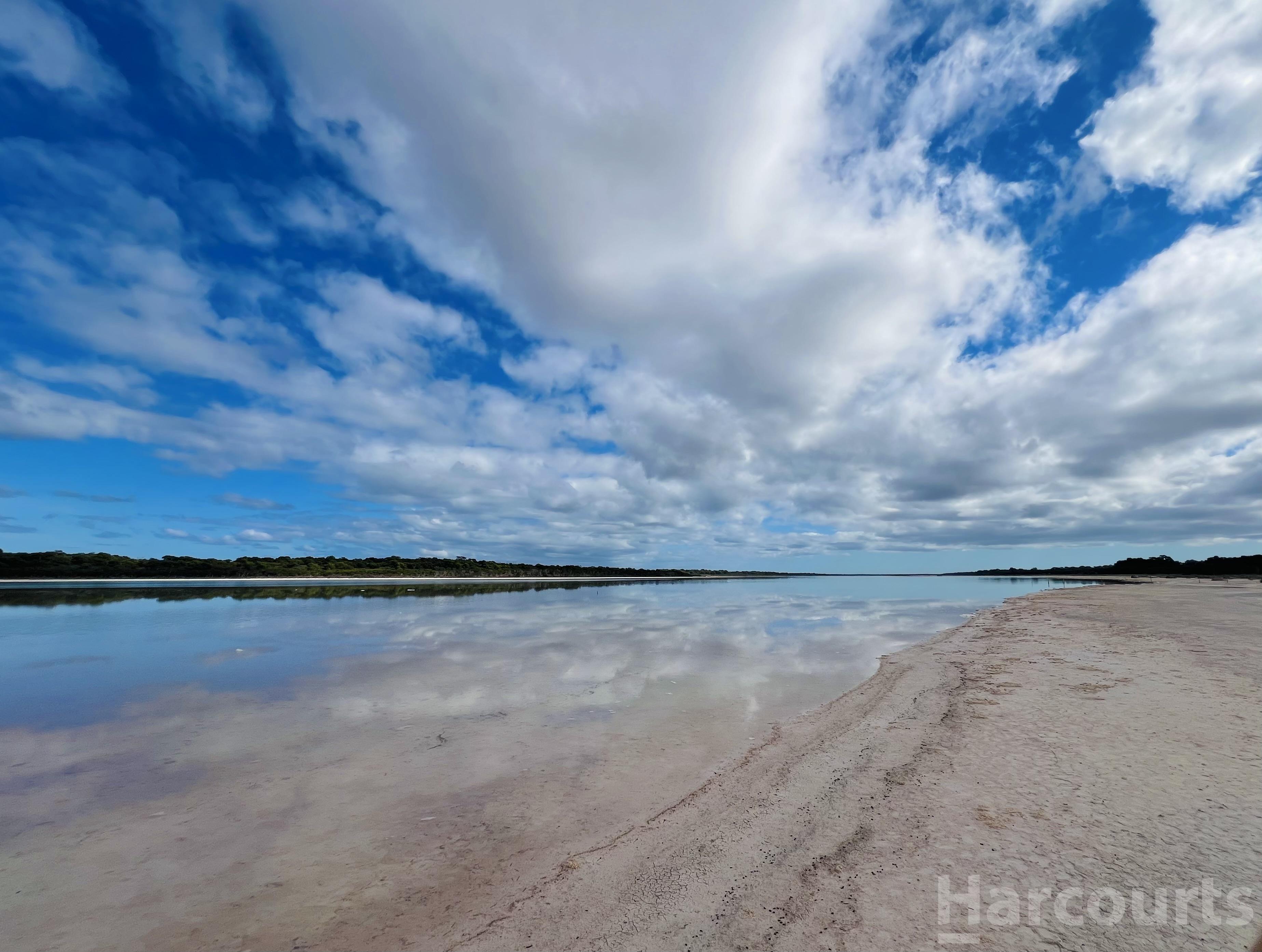3-bedroom unit at 74 Newnham Road, Lake Clifton, WA 6215, Waroona, Western Australia