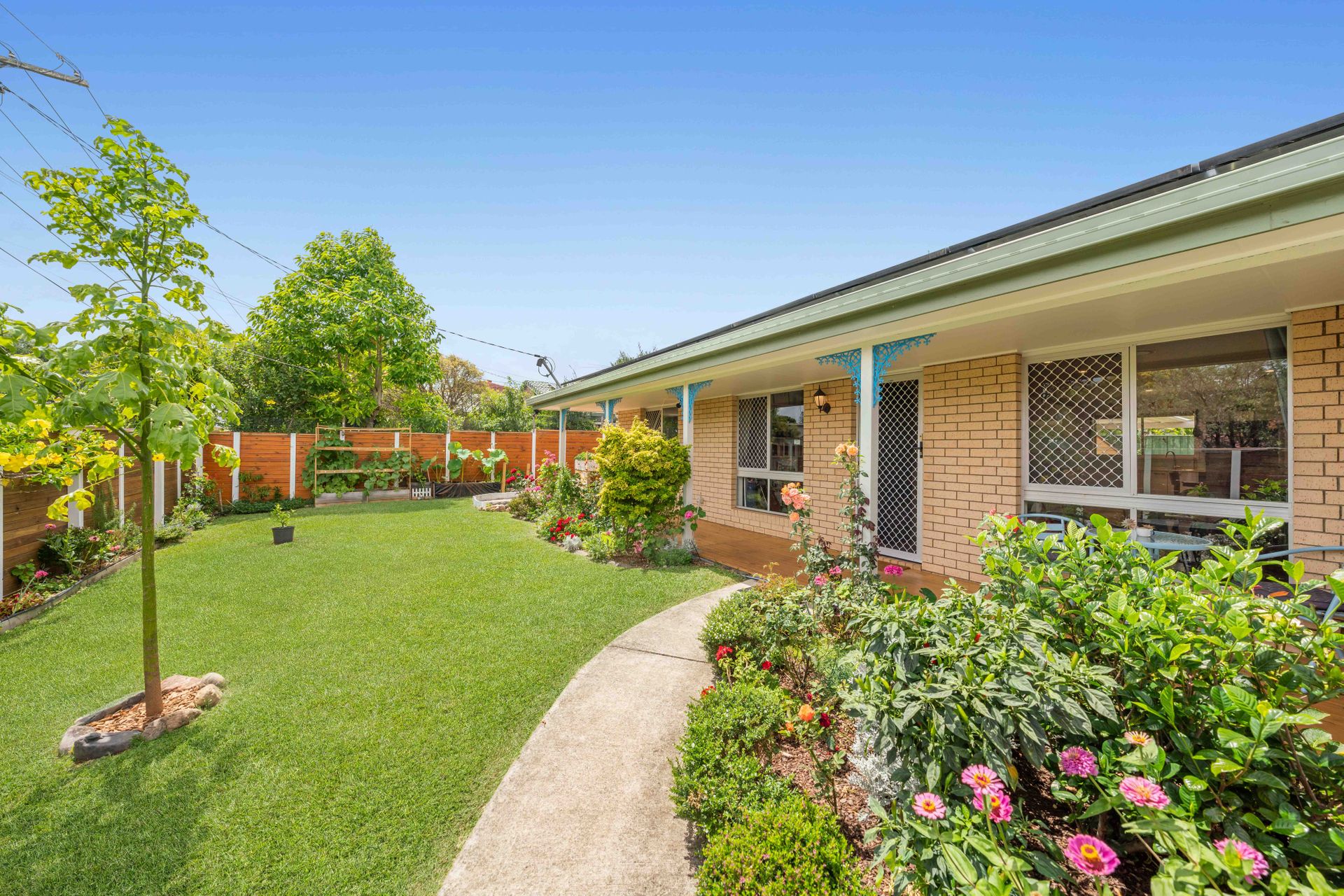 3-bedroom house at 3 ANGELA CRESCENT, Cleveland QLD 4163, Redland, Queensland