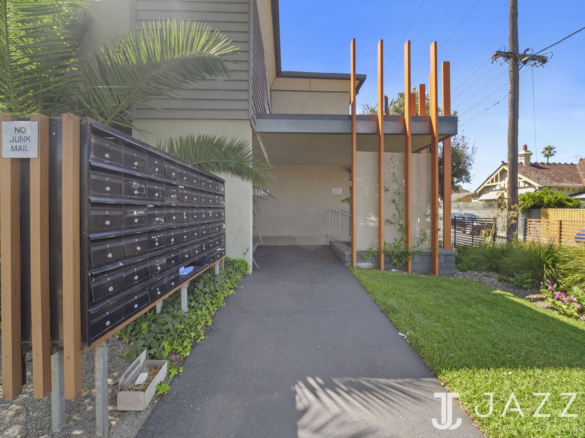 1-bedroom unit at FLAT 21 15 HAWTHORN ROAD, CAULFIELD NORTH VIC 3161, Glen Eira, Victoria