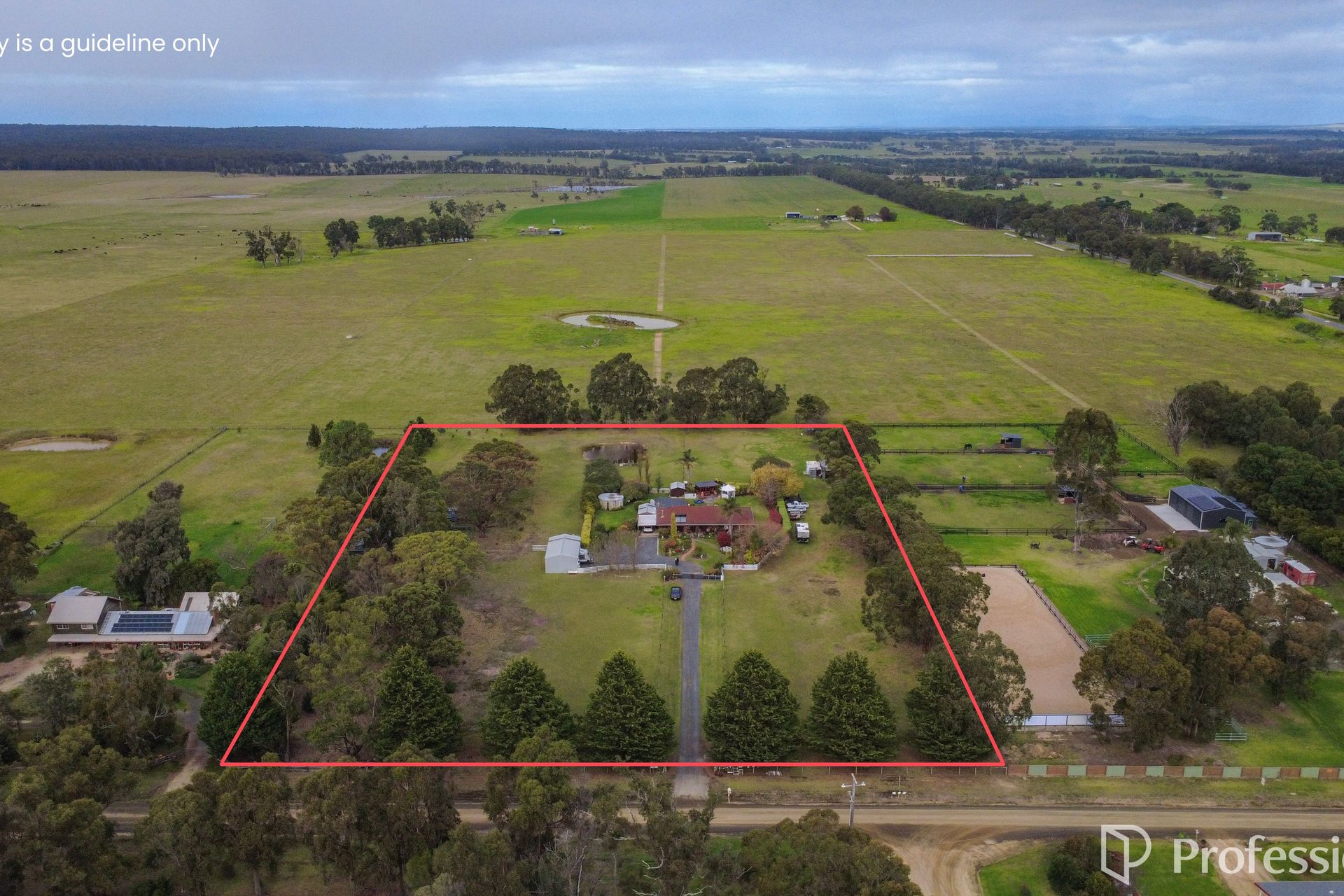 4-bedroom house at HILDALE OAKS 28 NAPIER ROAD, WON WRON VIC 3971, Wellington, Victoria