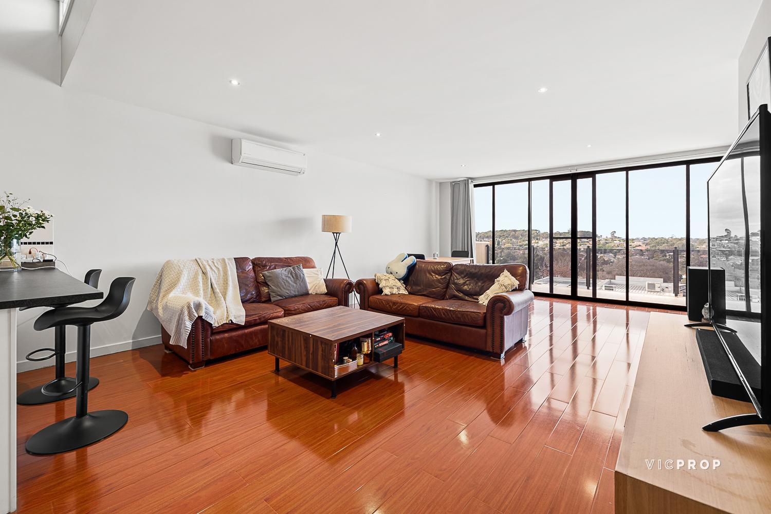 2-bedroom unit at 258 Lower Plenty Road, Rosanna, VIC 3084, Banyule, Victoria