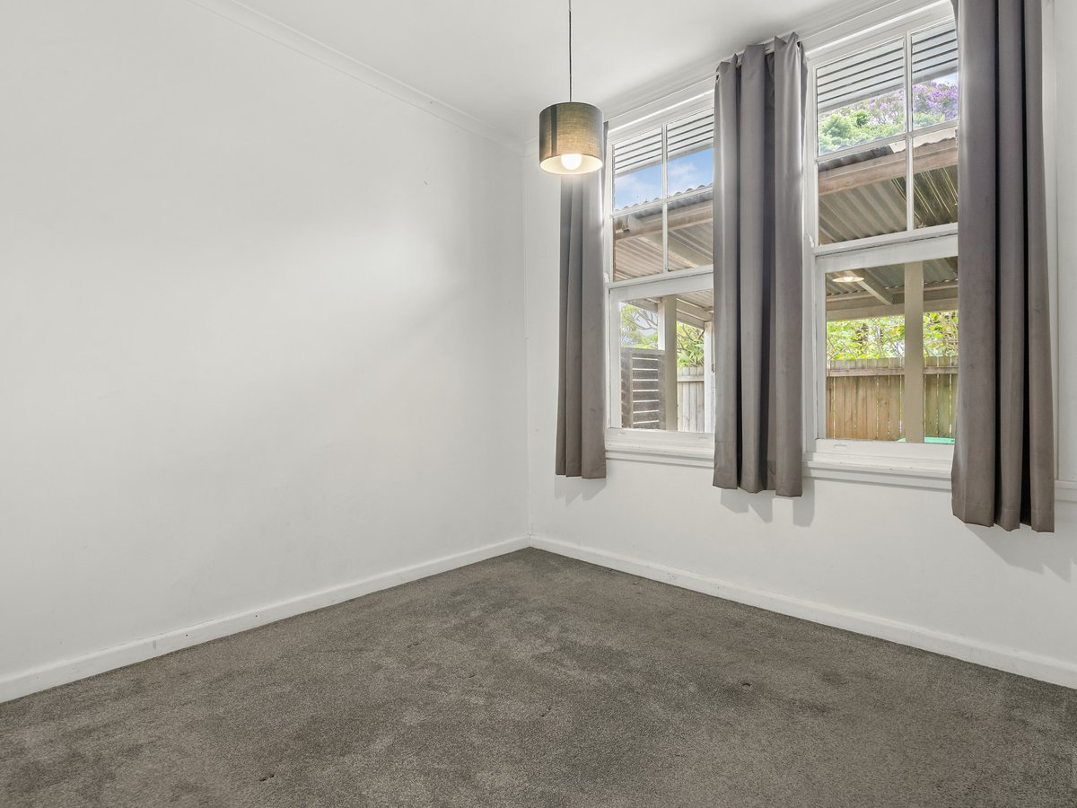 8 Merridong Road, Elanora Heights, NSW 2101 - Image 6
