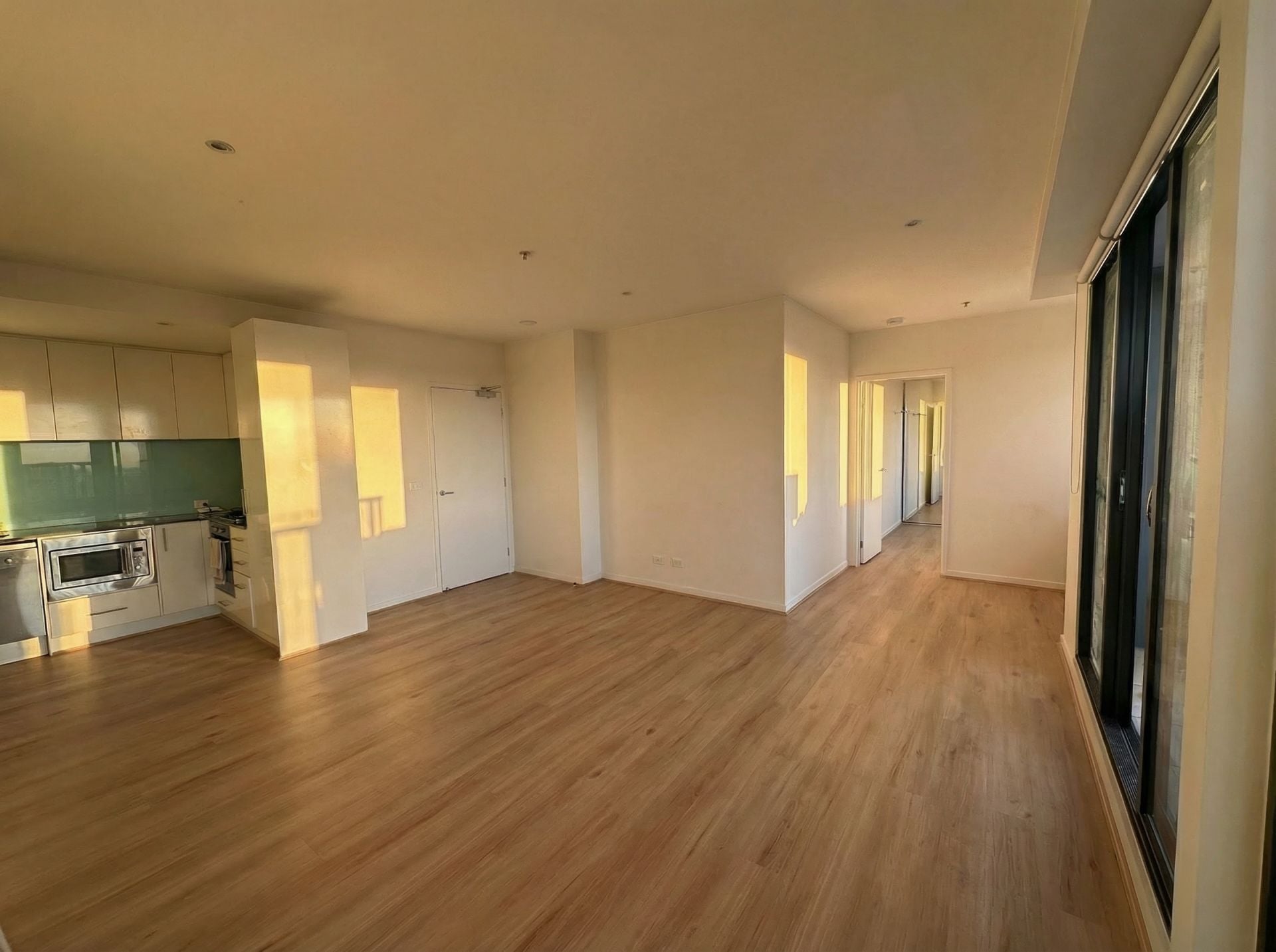 902 330 LYGON STREET, BRUNSWICK EAST VIC 3057 - Image 5