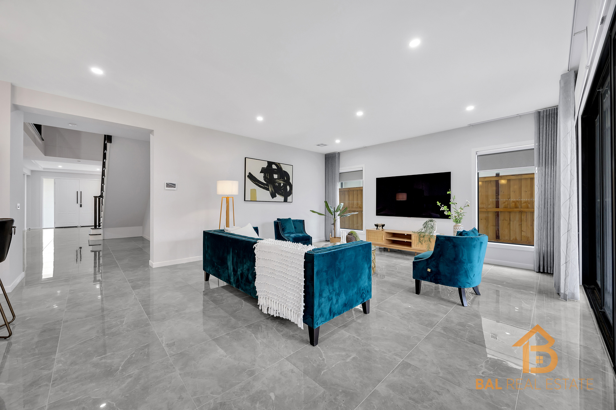 12 Coronado Way, Tarneit, VIC 3029 - Image 5