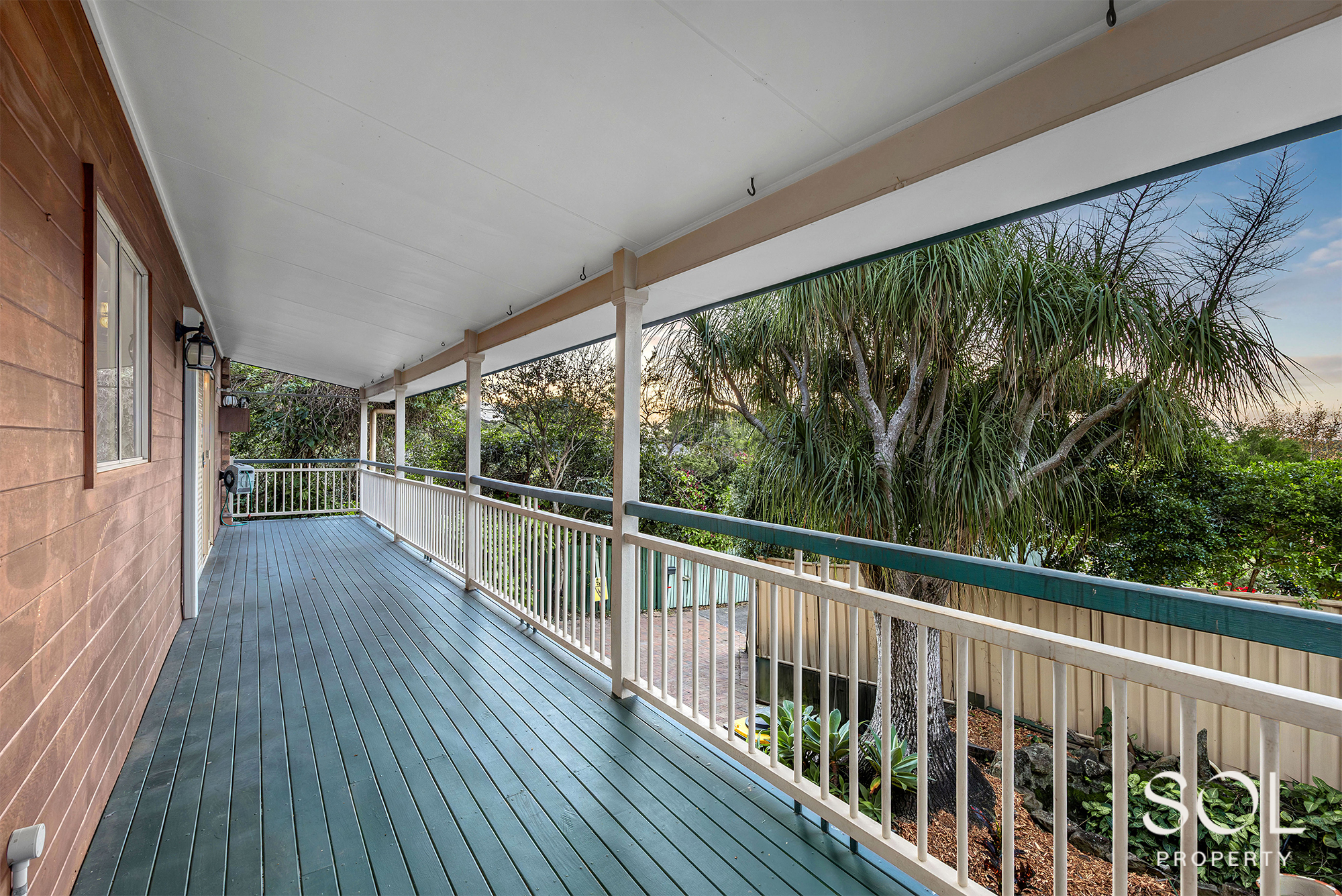 25 Hillrise Street, Aspley, QLD 4034 - Image 2