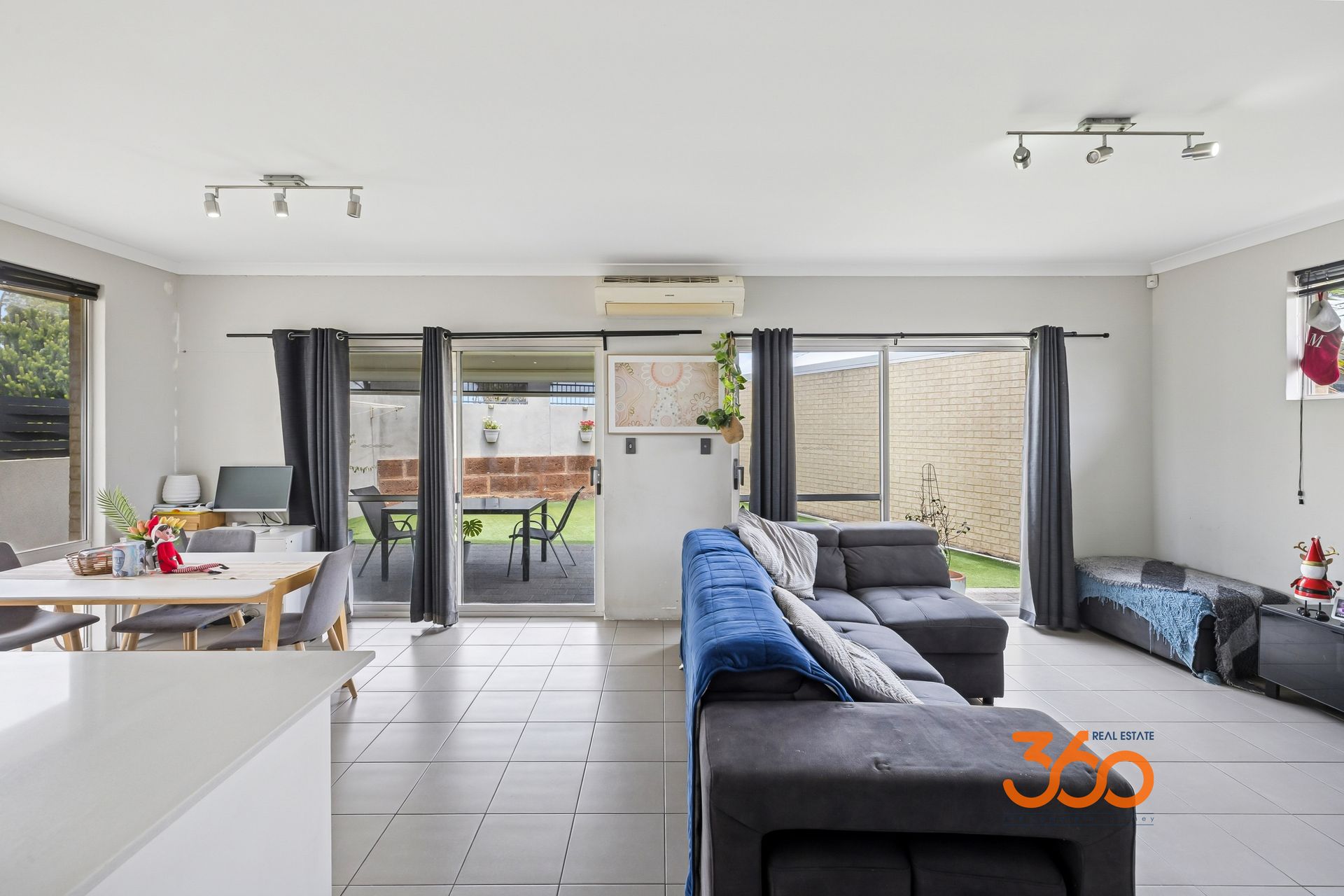 16 Brewster Circuit, Ellenbrook, WA 6069 - Image 10