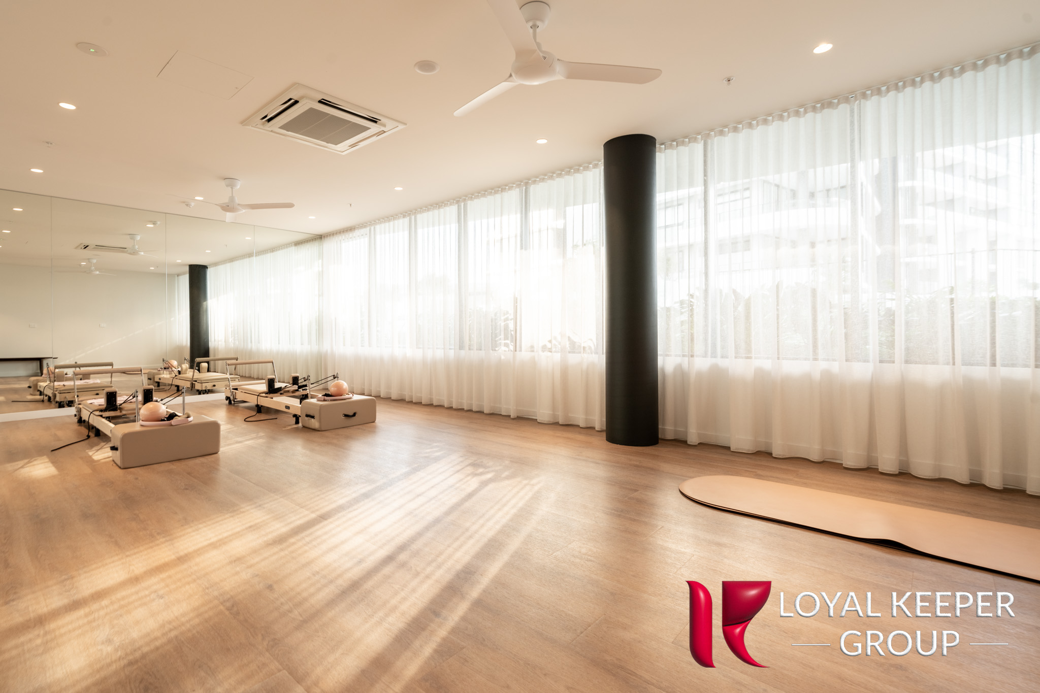 2301/10 Sickle Avenue, Hope Island, Qld, 4212 - Image 8