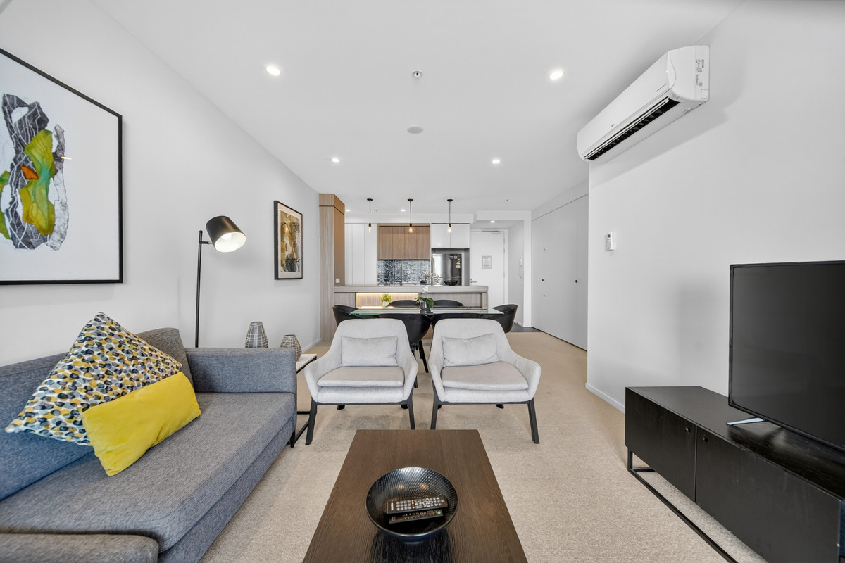169/31 Queensland Avenue, Broadbeach, Qld, 4218 - Image 7