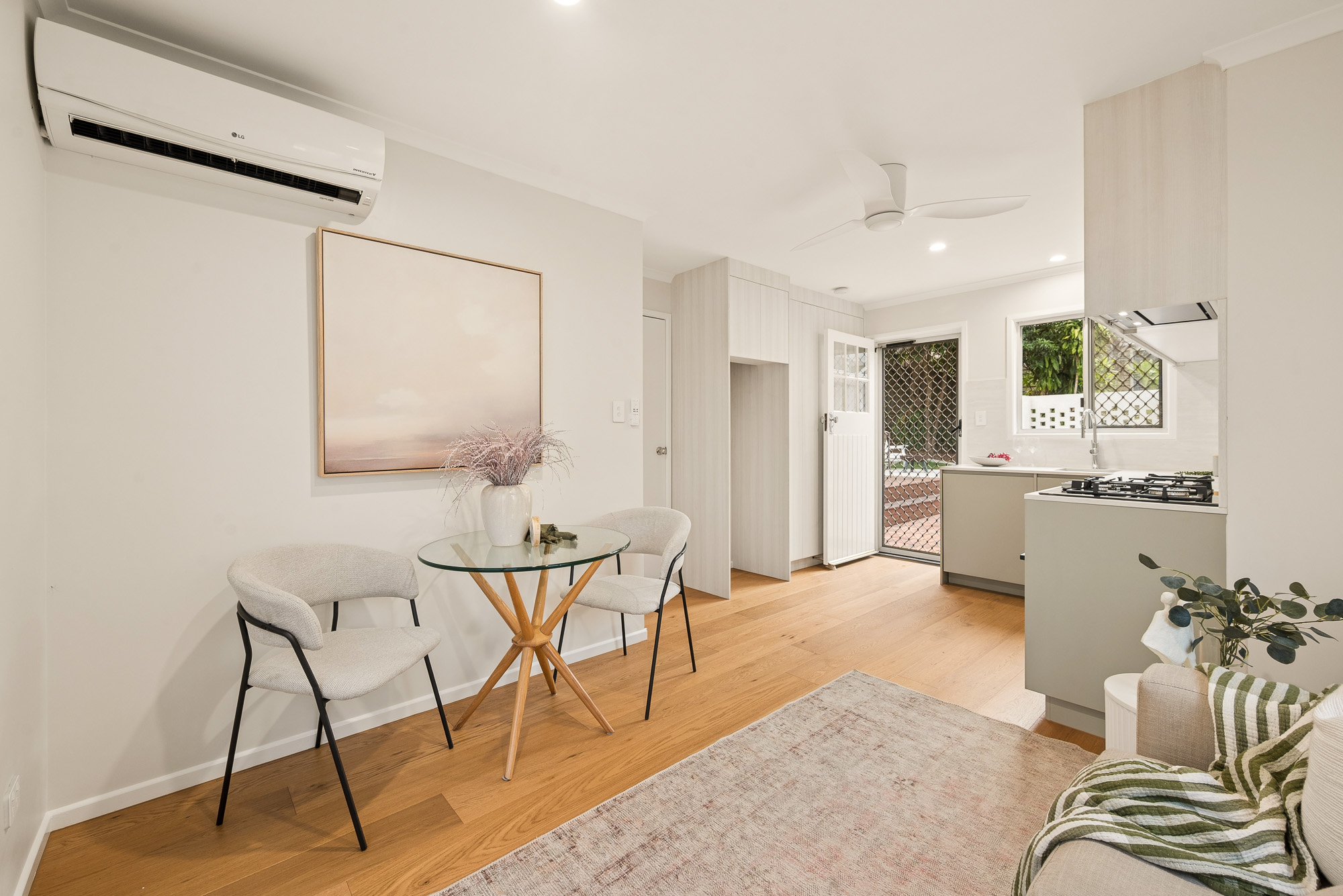 5-bedroom house at 35 Benbow Street, Tarragindi, QLD 4121, Brisbane, Queensland