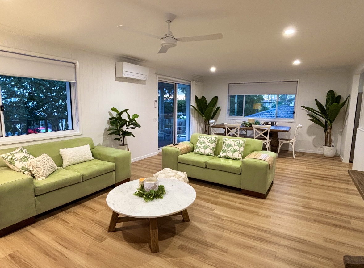 2/2 Macaw Avenue, Miami, QLD 4220 - Image 2