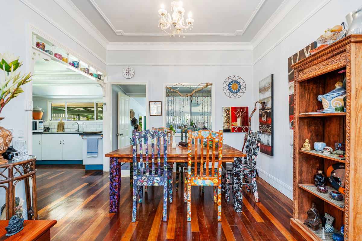 62 DAYMAN STREET, Urangan QLD 4655 - Image 6