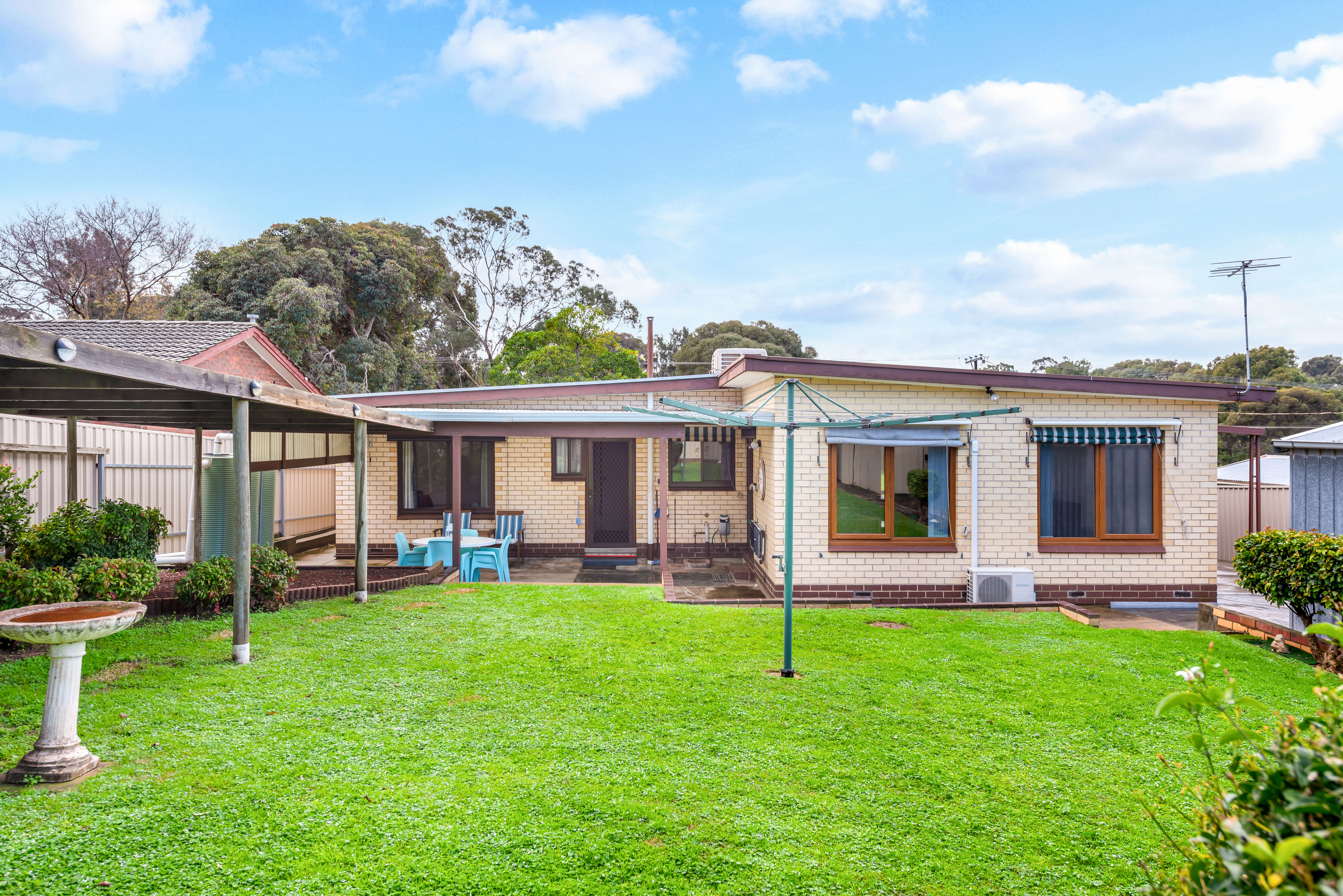 3-bedroom house at 24 Greengate Grove, Hackham, SA 5163, Onkaparinga, South Australia